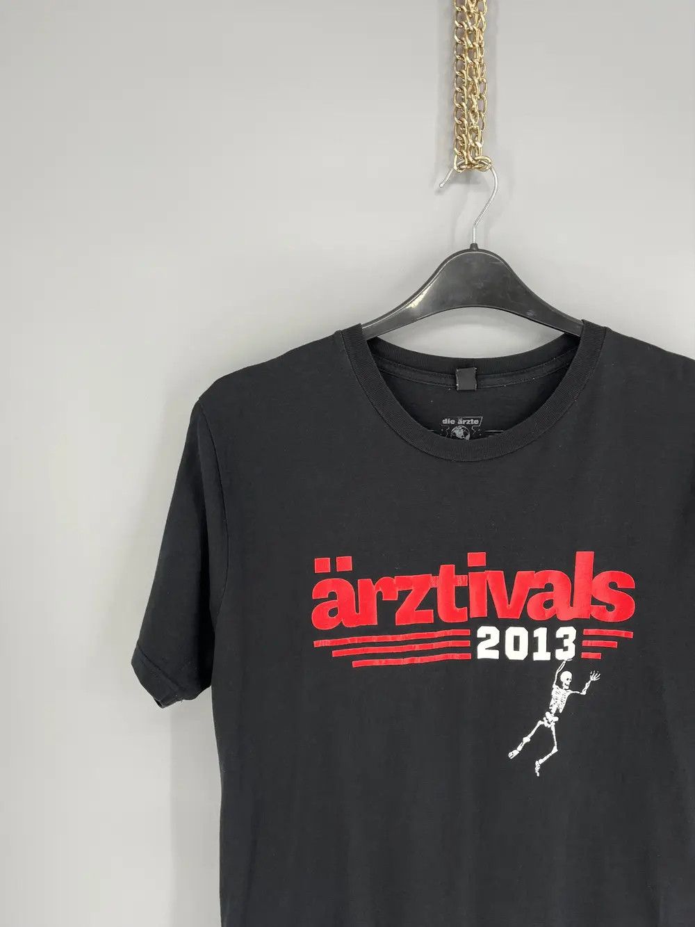 Band Tees Vintage Y2K Band Shirt Arztivals 2013 Tour SSTREETWEARhirt Size US L / EU 52-54 / 3 - 4 Thumbnail