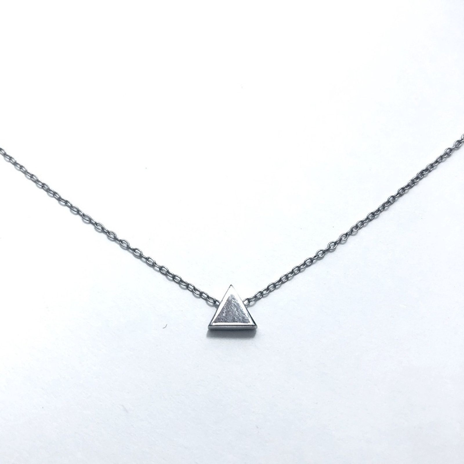Other 925 Sterling Silver Minimalistic Triangle Charm Necklace Size ONE SIZE - 1 Thumbnail