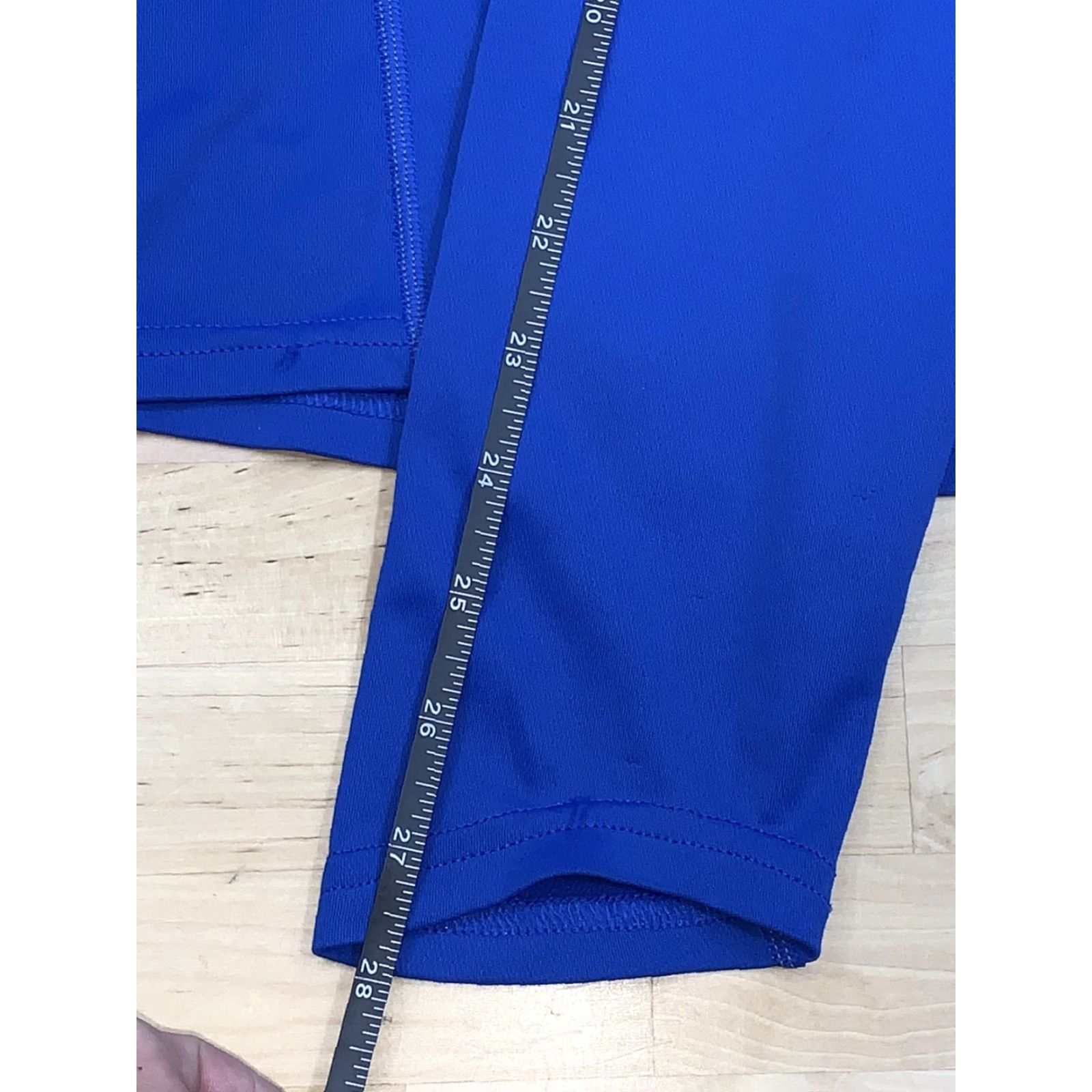 Patagonia Patagonia T-Shirt Long Sleeve Blue Performance Outdoor Mens S Top Pullover Crew Neck Athletic Regular Short description: Pre-owned Size US S / EU 44-46 / 1 - 7 Thumbnail