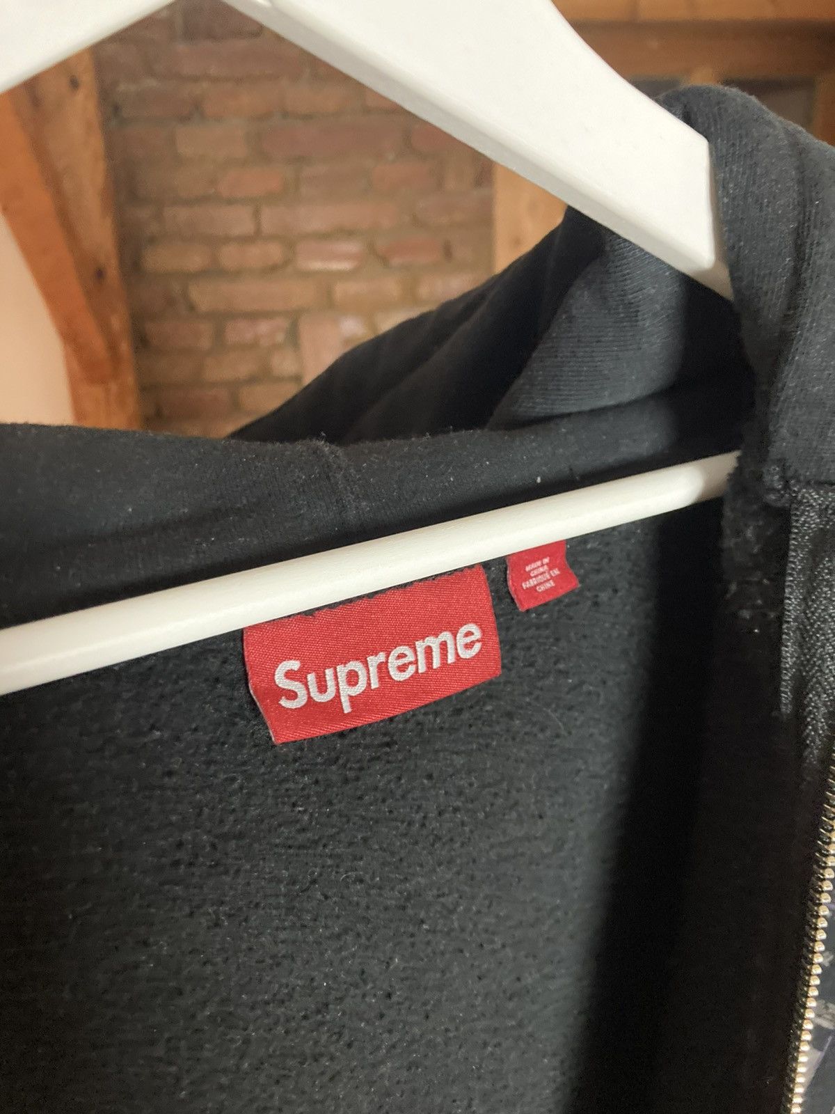 Supreme Supreme Collage Zip Up Hooded Sweatshirt S Black Size US S / EU 44-46 / 1 - 3 Thumbnail