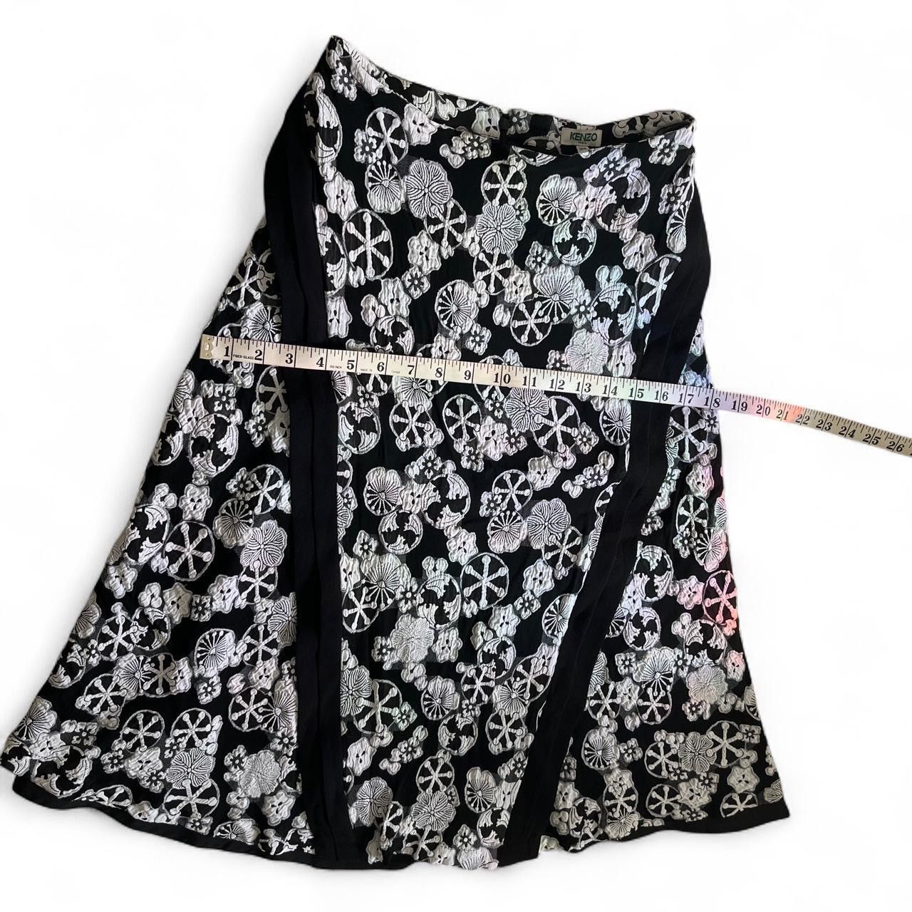 Kenzo KENZO • RARE VINTAGE 90s JAPANESE WAGARA SAKURA FLORAL SKIRT Size 26" / US 2 / IT 38 - 4 Thumbnail