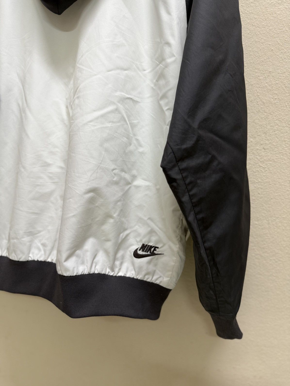 Nike VINTAGE Y2K NIKE BLOCK WINDBREAKER JACKET HODIE BOMBER STYLE Size US S / EU 44-46 / 1 - 19 Thumbnail