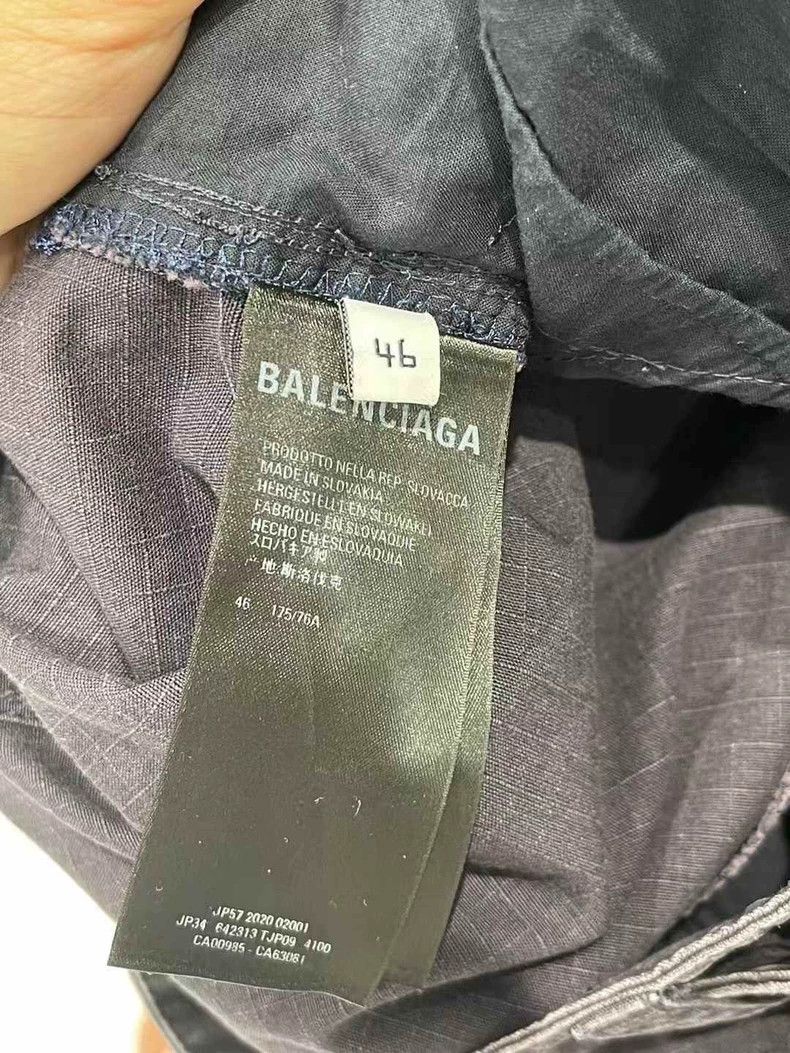 Balenciaga size US 46Multi-pocket detachable overalls pants