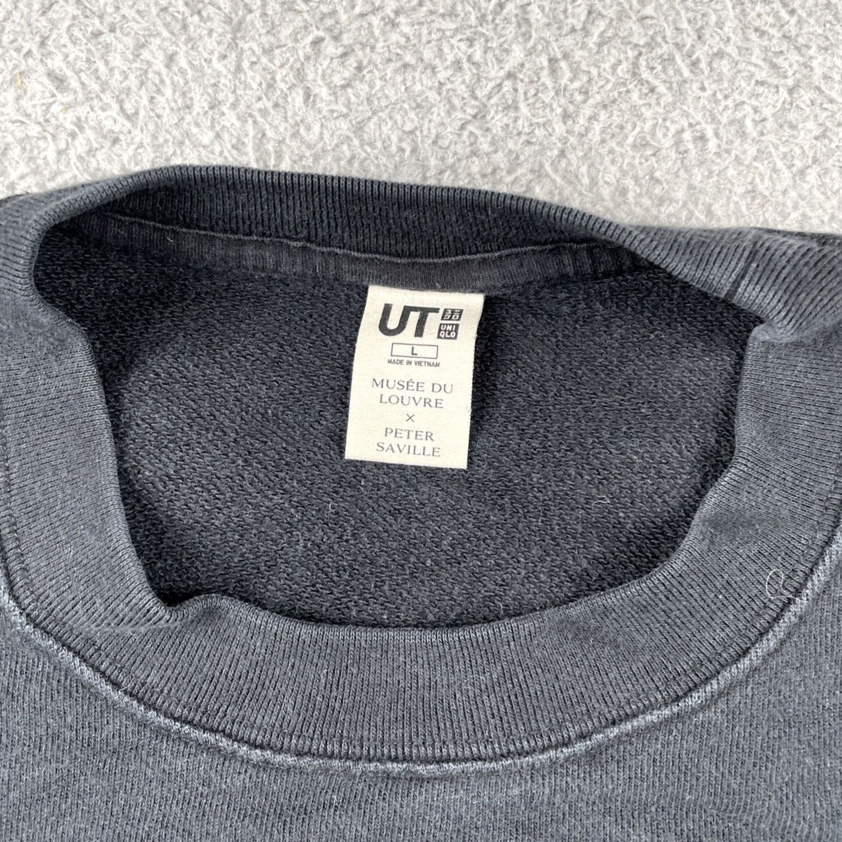 Uniqlo VINTAGE Uniqlo Sweatshirt Mens L Black Peter Saville Musee Du Louvre Aphrodite Venus de Milo Etruscan Roman 90s Concert Art Statue Size US L / EU 52-54 / 3 - 5 Thumbnail