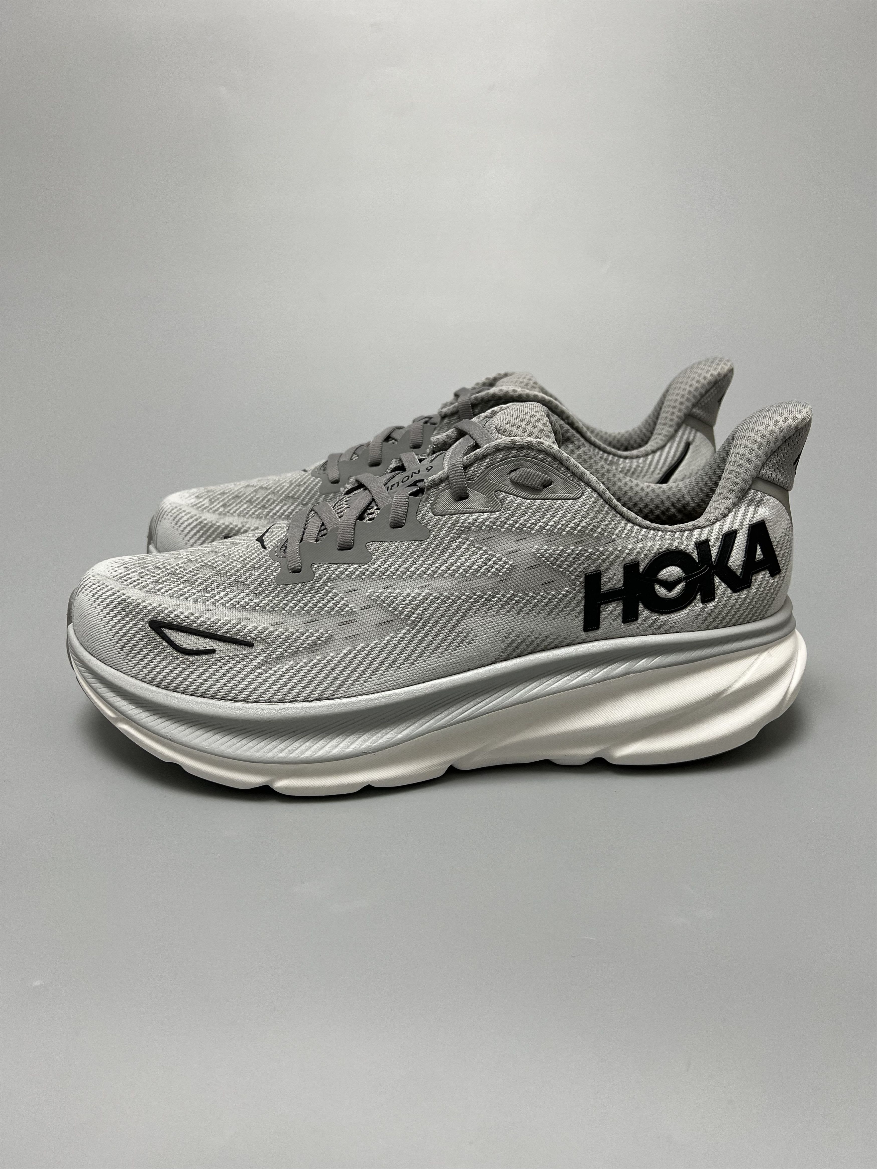 Hoka 11.5EE Hoka One One Clifton 9 Wide Running Shoes Walking Gym Size US 11.5 / EU 44-45 - 1 Thumbnail