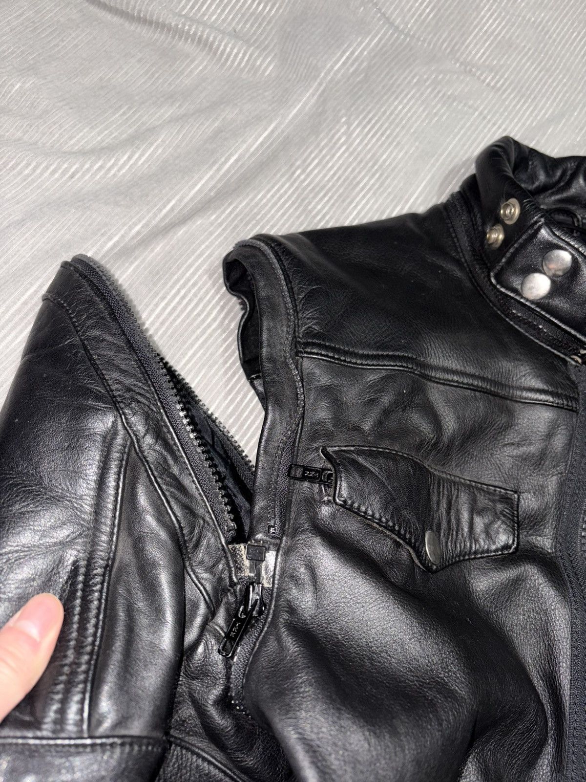 Vintage Vintage German Leather Motorcycle Jacket Etches Leder padded Size US S / EU 44-46 / 1 - 10 Thumbnail