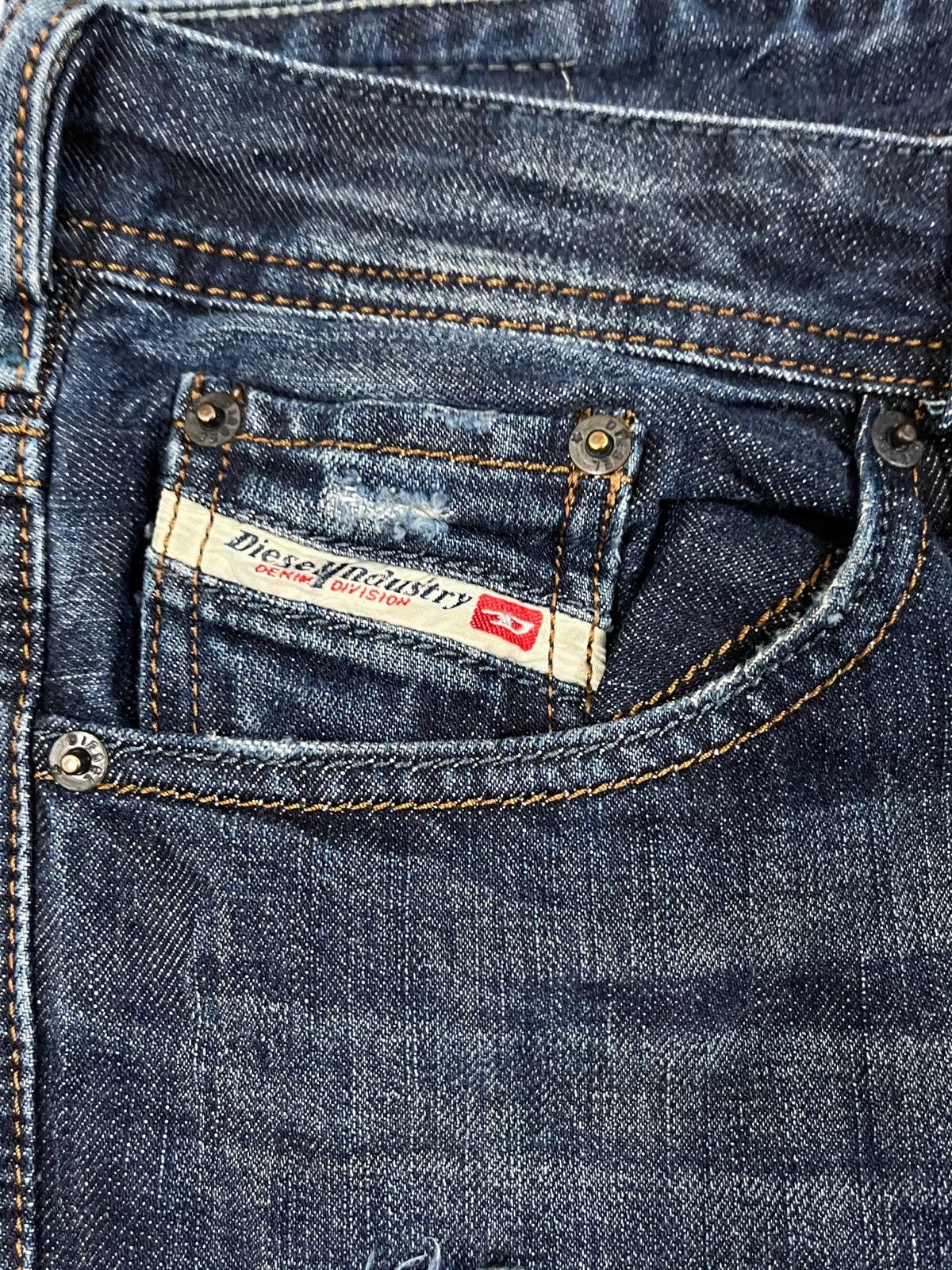 Diesel Vintage Diesel Distressed Denim Size US 33 - 5 Thumbnail