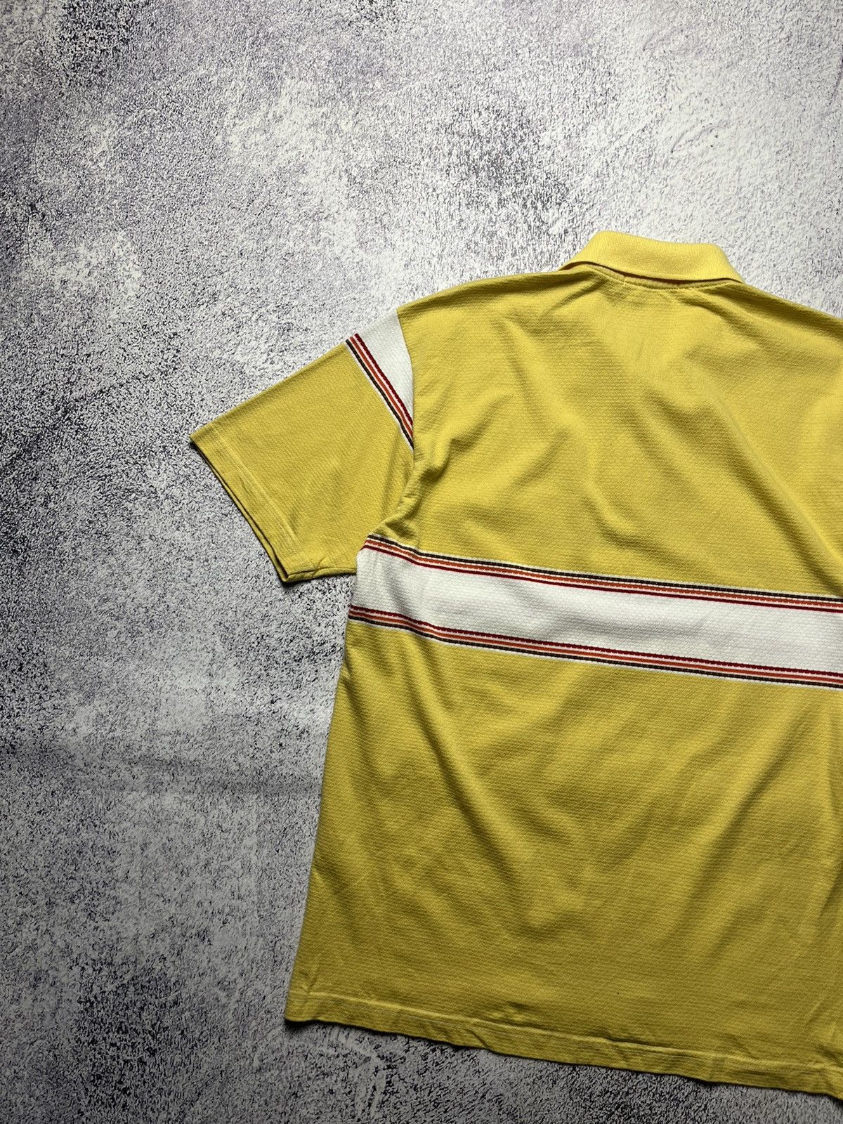 Lacoste Vintage Lacoste Polo Yellow Logo Rare Size L Size US L / EU 52-54 / 3 - 15 Thumbnail