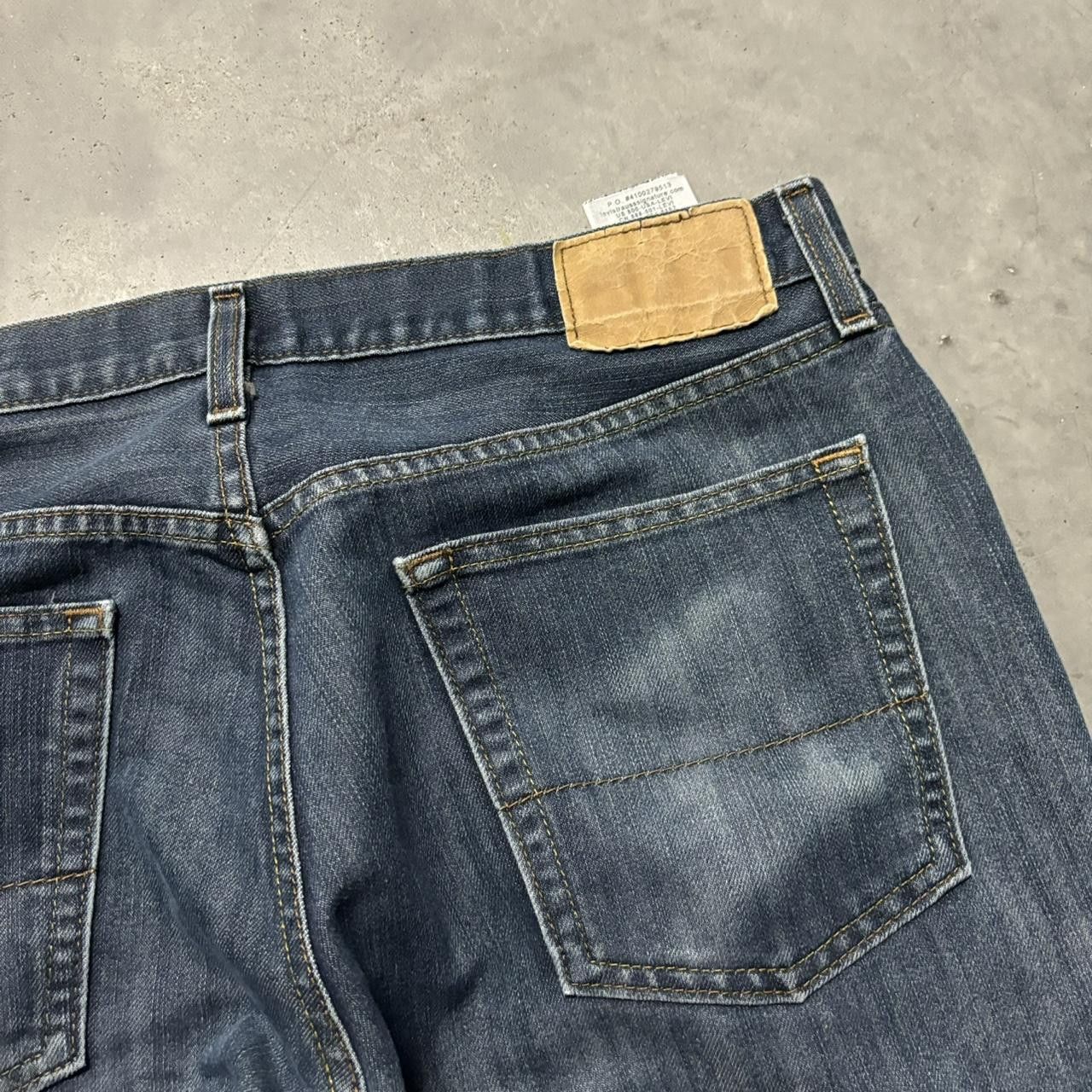 Levi's × Vintage Crazy Vintage Y2K/2000s Grunge Faded Dark Wash Levi’s Skater Denim Jeans! Size US 36 / EU 52 - 7 Thumbnail