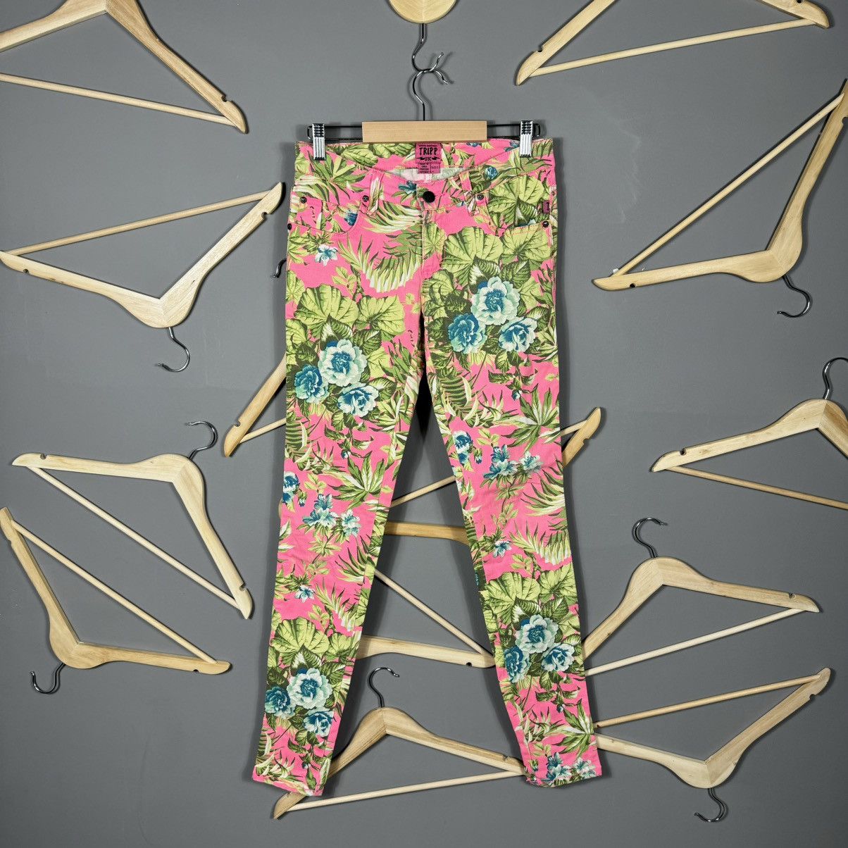 Tripp NYC Tripp NYC Y2K Rose Multicolor Pants Size 27" / US 4 / IT 40 - 1 Thumbnail