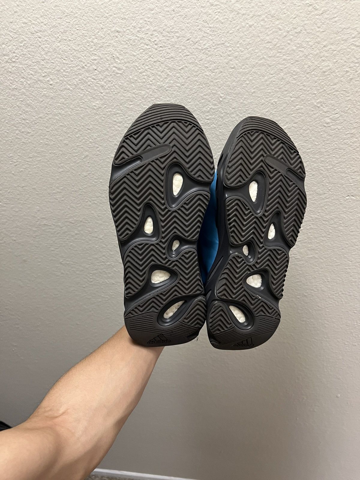 Adidas Yeezy Boost 300 MNVN Size US 9 / EU 42 - 4 Thumbnail
