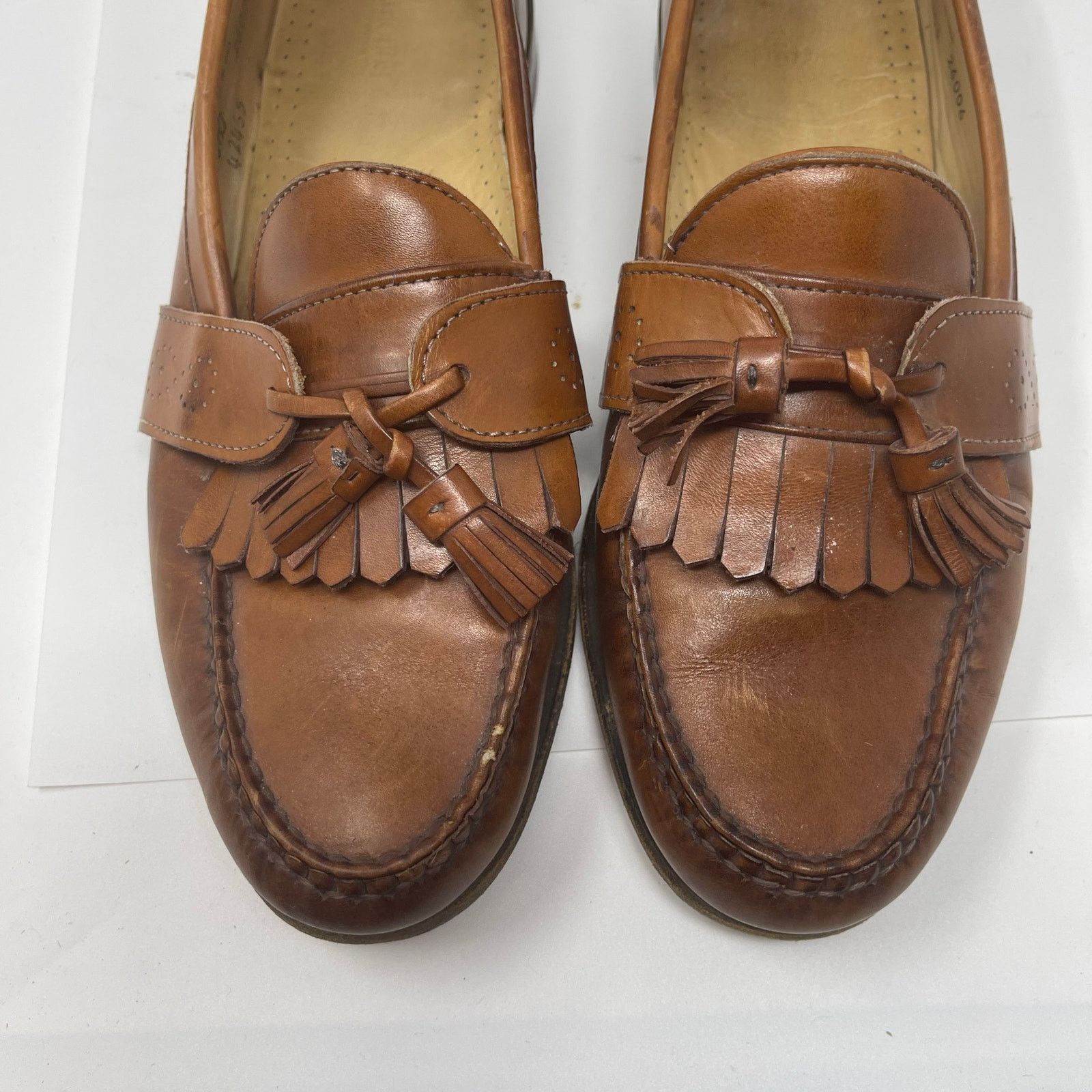 Allen Edmonds Allen Edmonds Waterville Mens Brown Tassel Loafers Shoe 10.5 Size US 10.5 / EU 43-44 - 3 Thumbnail