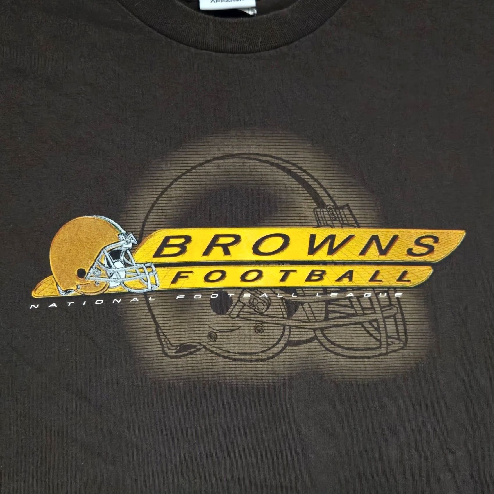 NFL VINTAGE Cleveland Browns T-Shirt Men's XXL Brown Y2K NFL Team Size US XXL / EU 58 / 5 - 2 Thumbnail