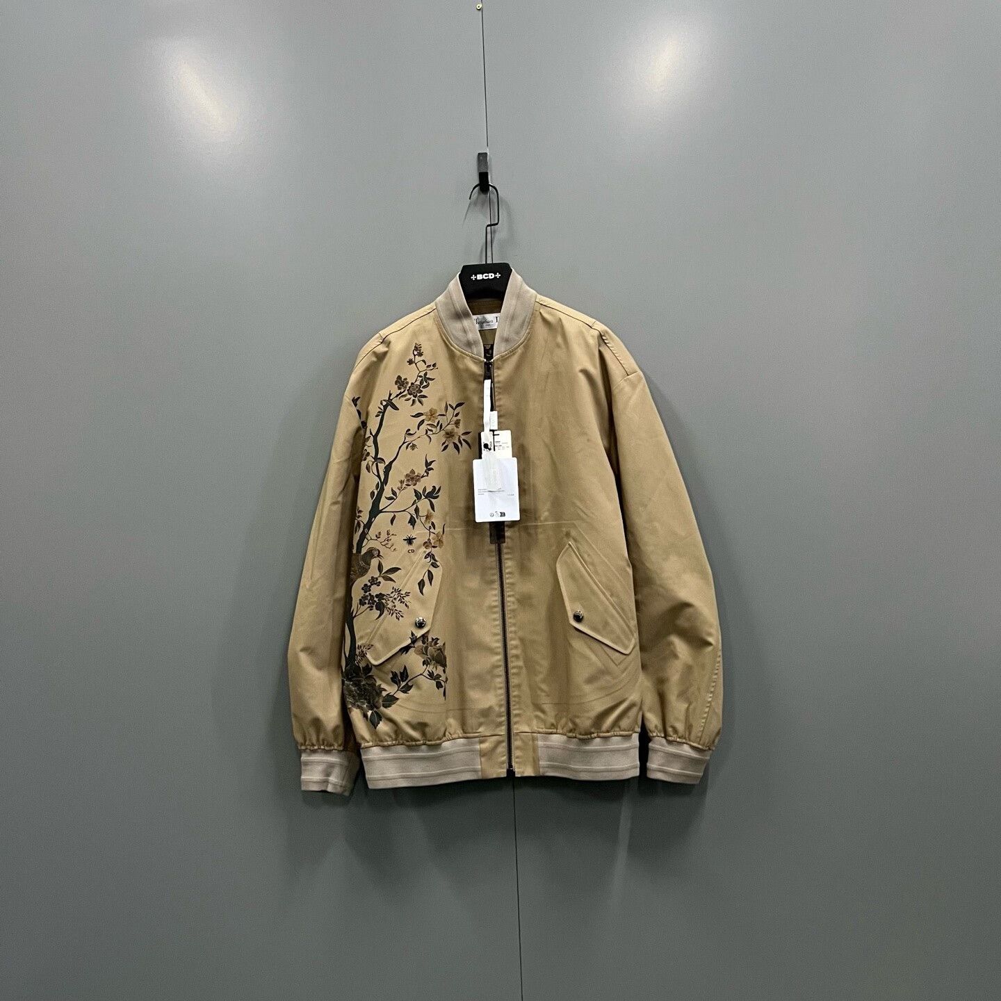 Dior Dior Floral Embroidered Light Jacket l Men Size US L / EU 52-54 / 3 - 1 Thumbnail
