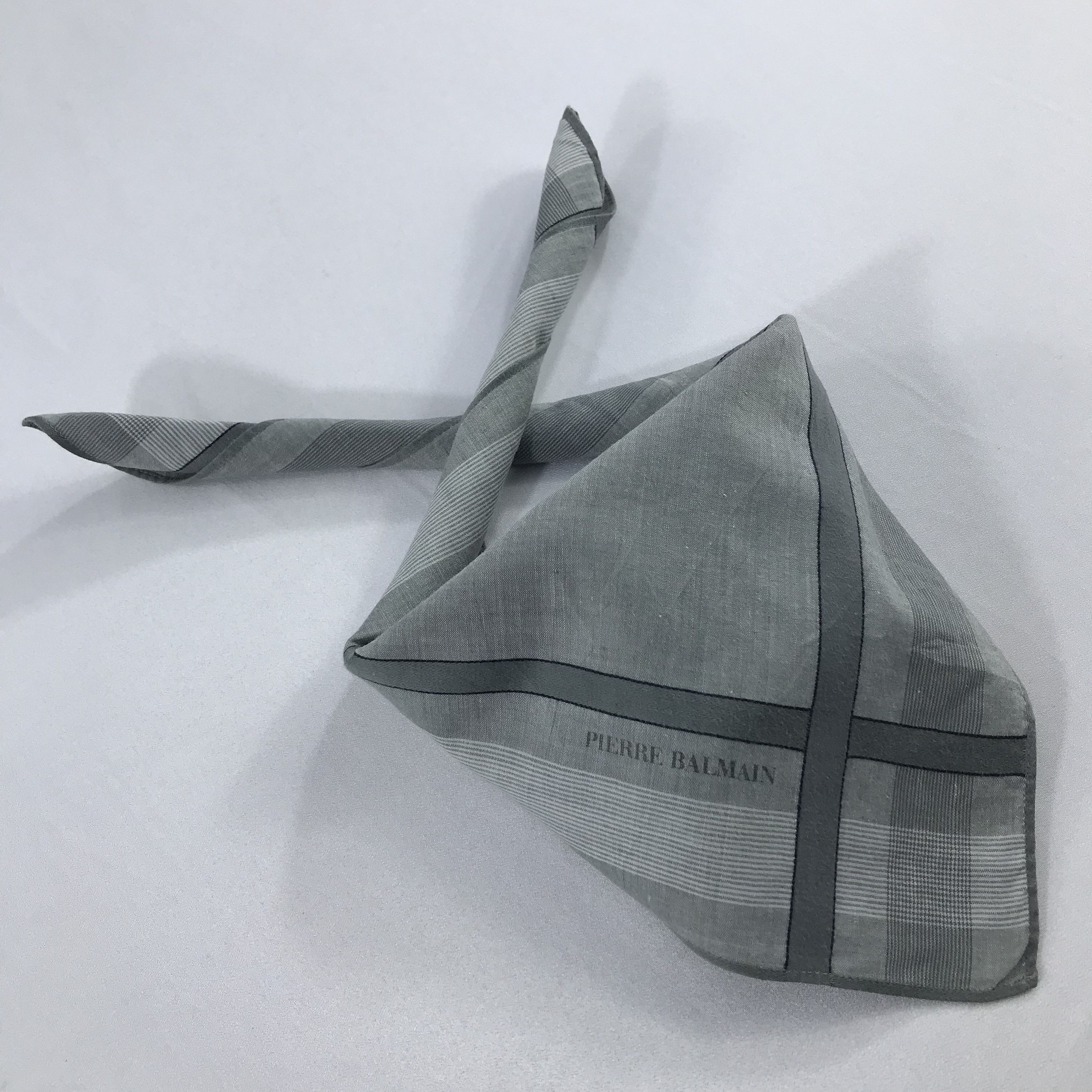 Pierre Balmain × Vintage Pierre Balmain Bandana / Handkerchief / Neckerchief - S1992 Size ONE SIZE - 4 Thumbnail