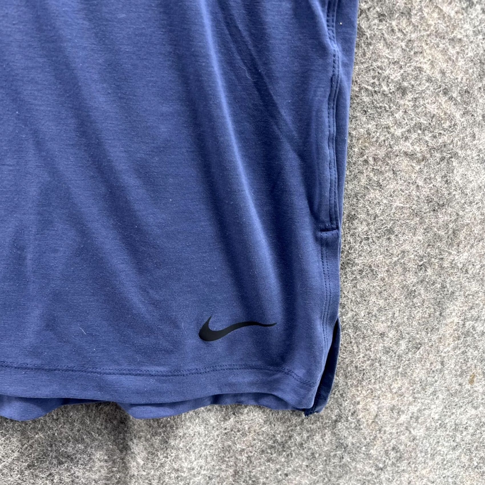 Nike Nike Shirt Men 2XL Adult Blue Navy Dri-Fit Crewneck Polyester Nike T-Shirt Reg Size US XXL / EU 58 / 5 - 5 Thumbnail