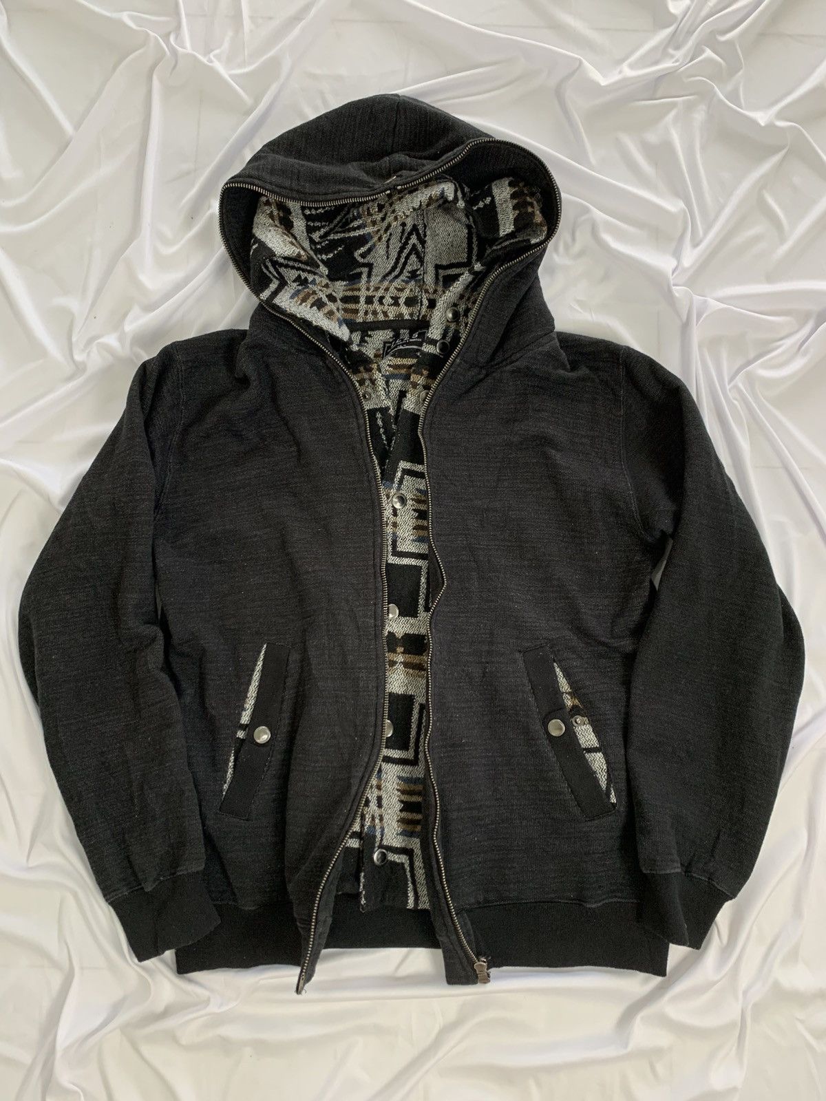Japanese Brand double layer hoodie ILLS japan undefined style Size US L / EU 52-54 / 3 - 1 Thumbnail