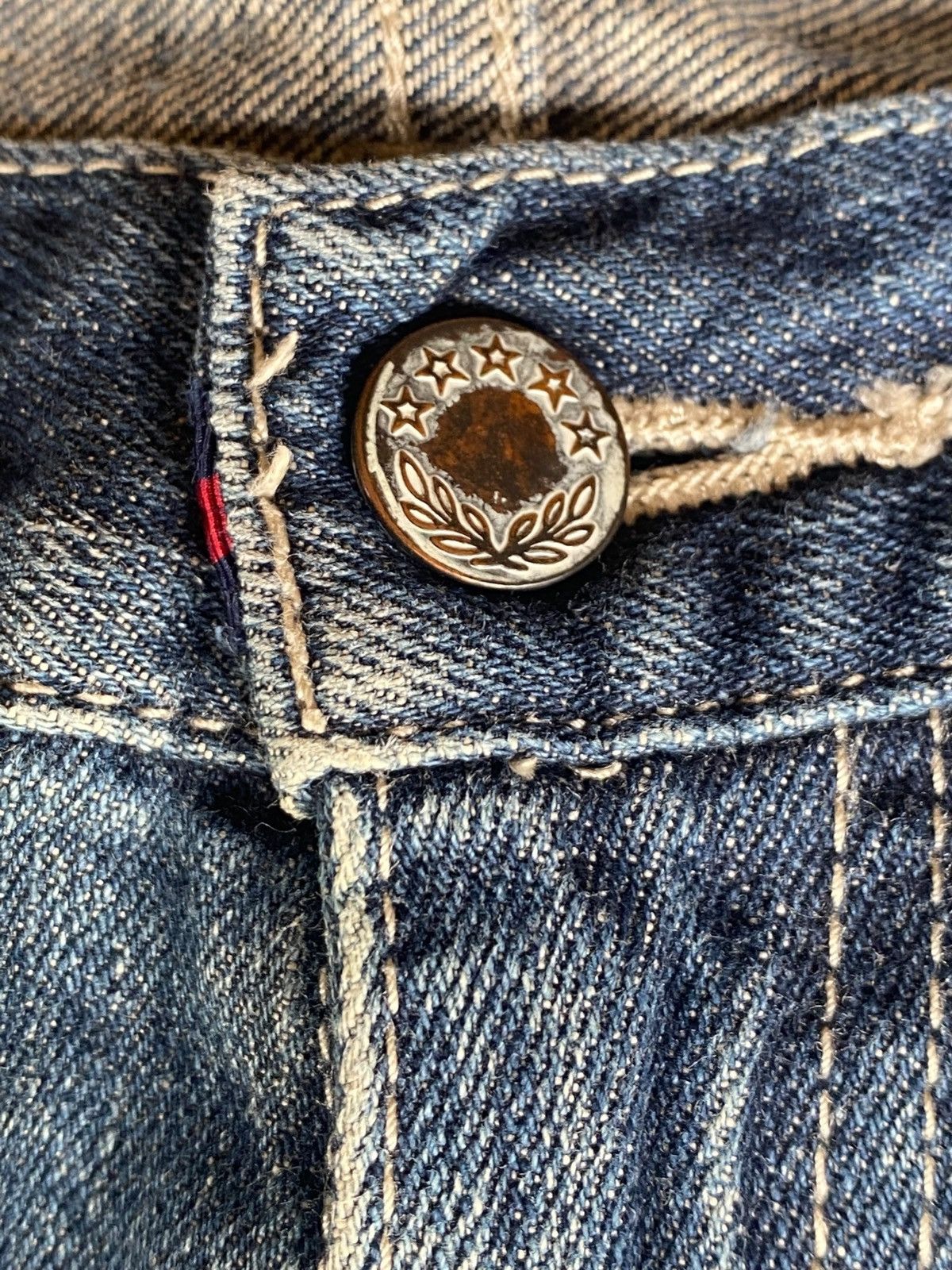 Takeo Kikuchi Takeo Kikuchi Jeans Y2K Style Distressed Straight Jeans Size US 31 - 9 Thumbnail