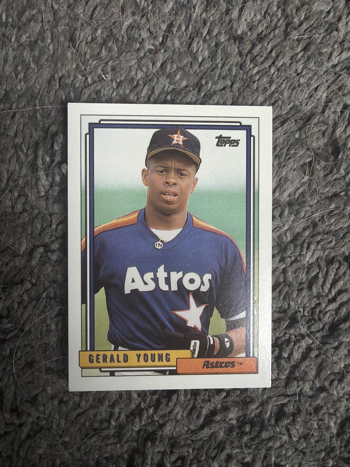 MLB 1992 Topps #241 Gerald Young Card Size ONE SIZE - 1 Thumbnail