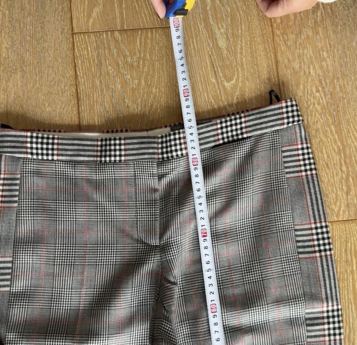 Alexander McQueen Alexander McQueen Checkered Trousers Size US 30 / EU 46 - 4 Thumbnail