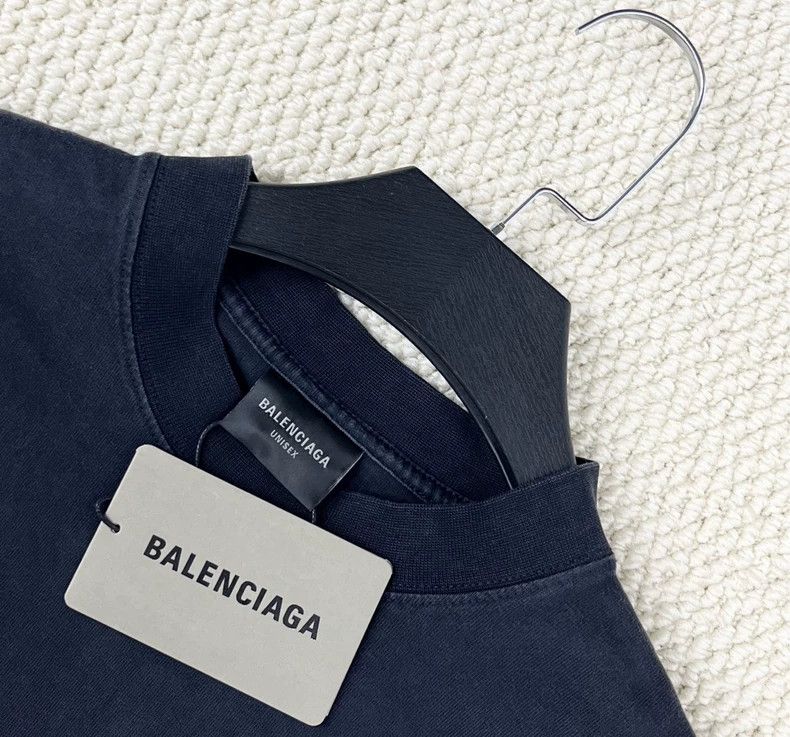 Balenciaga Balenciaga Washed Distressed Black and Blue NYSE Exclusive Size US M / EU 48-50 / 2 - 3 Thumbnail