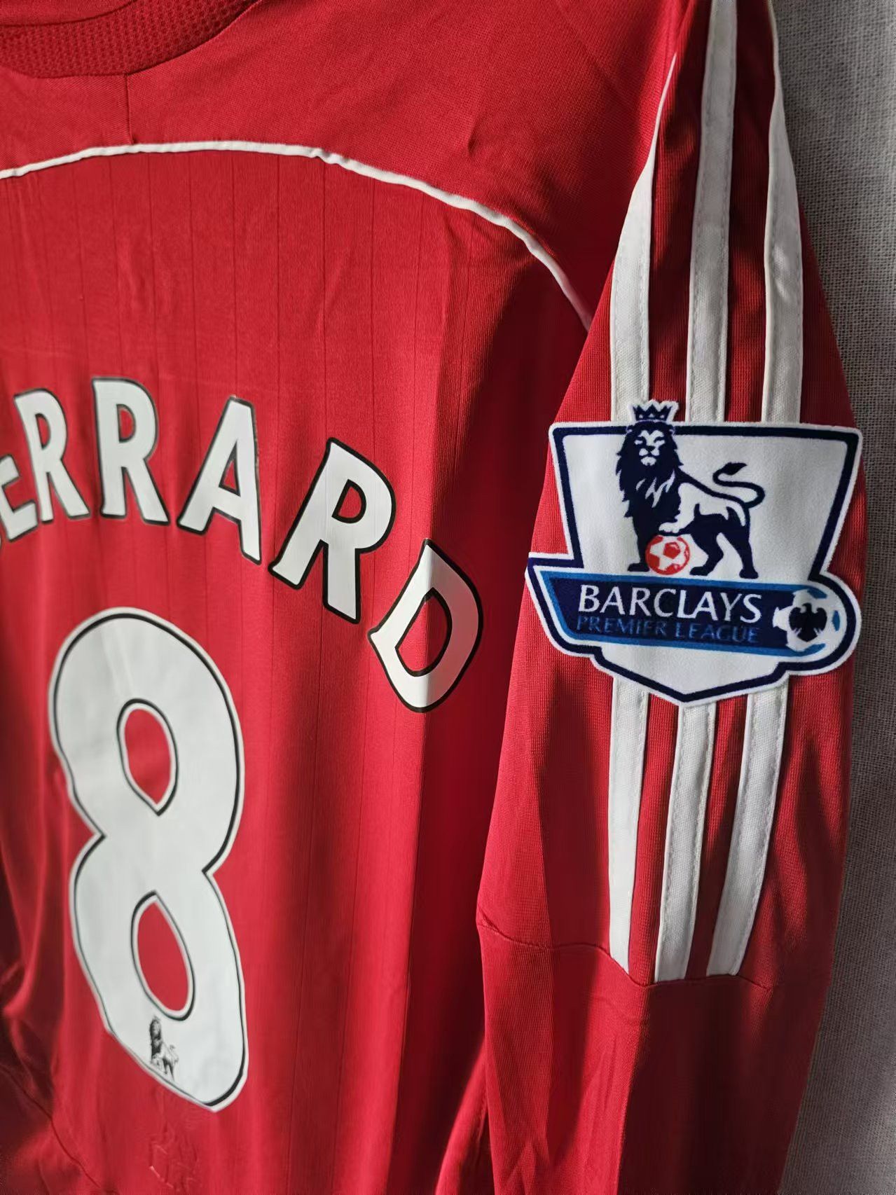 Other 2010 2011 Liverpool #8 Steven Gerrard Jersey Longsleeve Size US L / EU 52-54 / 3 - 4 Thumbnail