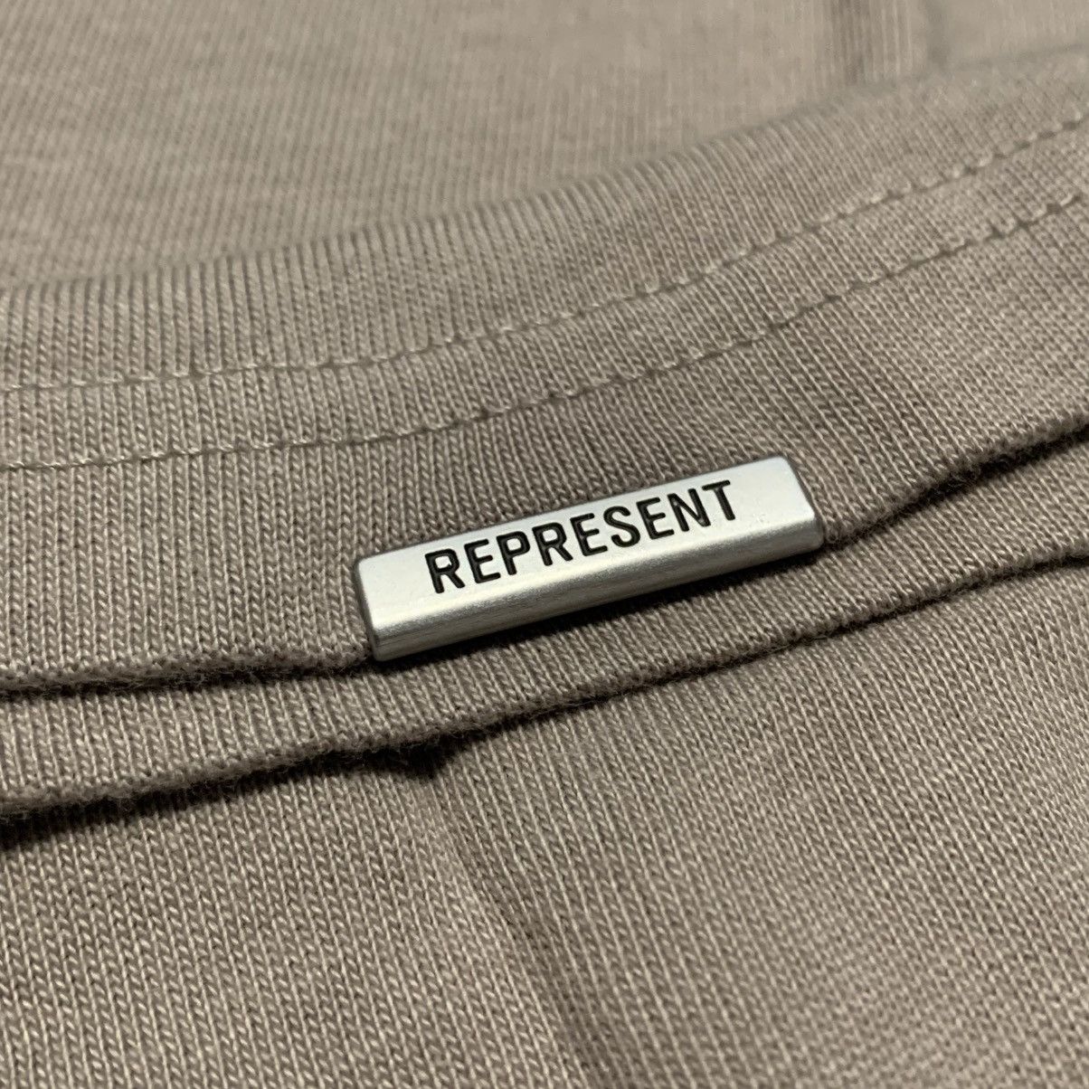 Represent Clo. Represent XS Icarus Taupe Beige Tee Size US XS / EU 42 / 0 - 8 Thumbnail