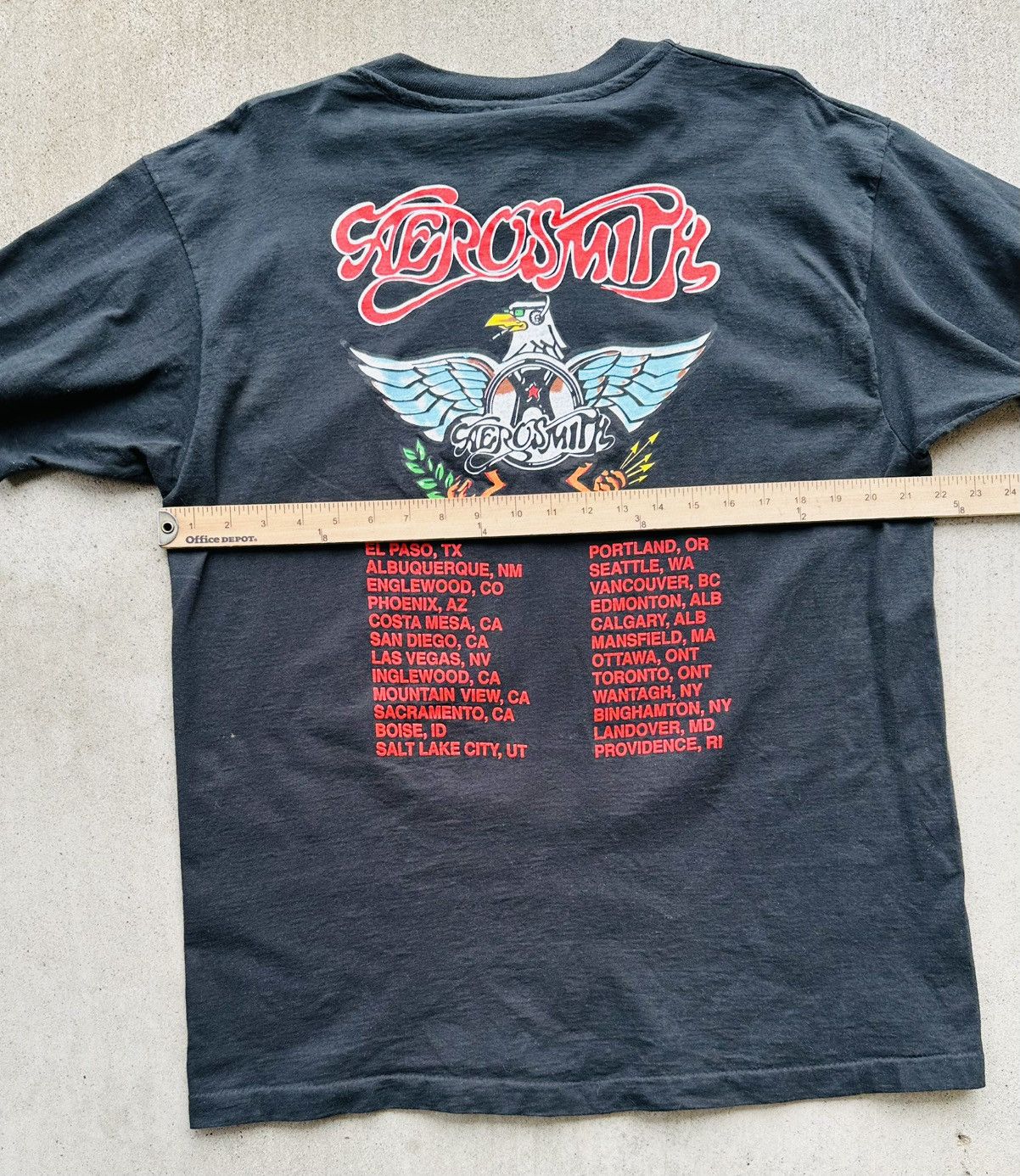 Aerosmith × Giant × Vintage Vintage Aerosmith Band Tee Shirt 90s Giant USA Concert Tour Size US XL / EU 56 / 4 - 7 Thumbnail