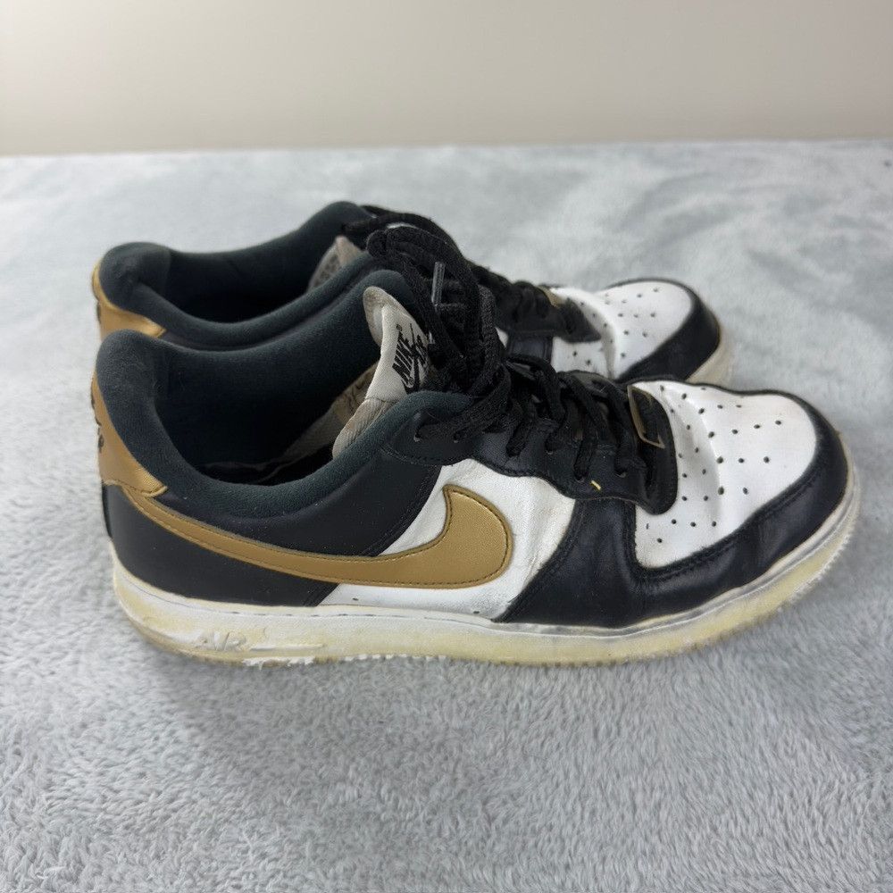 Nike Nike Air Force 1 Low Black White Metallic Gold Men’s Size 9 Size US 9.5 / EU 42-43 - 4 Thumbnail