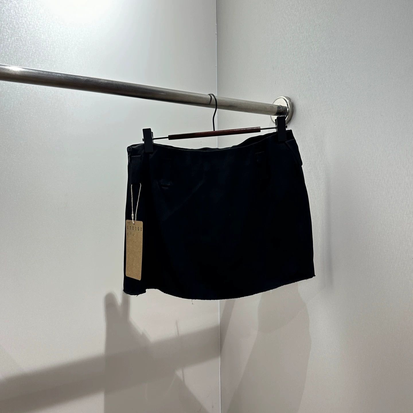 Miu Miu MIU MIU may715 Logo Lettered Skirt 40 Viscose Size 27" / US 4 / IT 40 - 2 Thumbnail