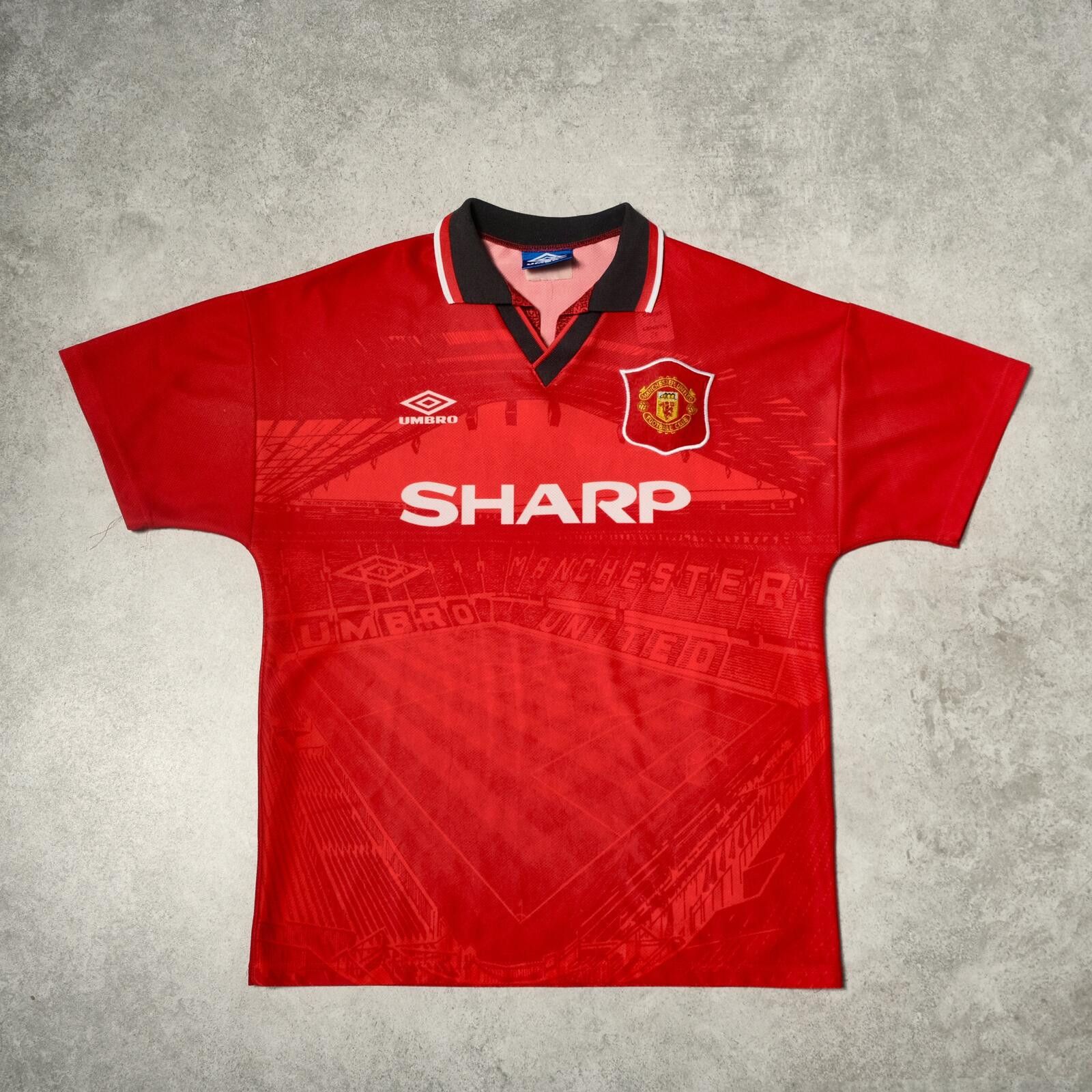 Umbro 1994/96 Manchester United Home Shirt Umbro (L) Size US L / EU 52-54 / 3 - 1 Thumbnail