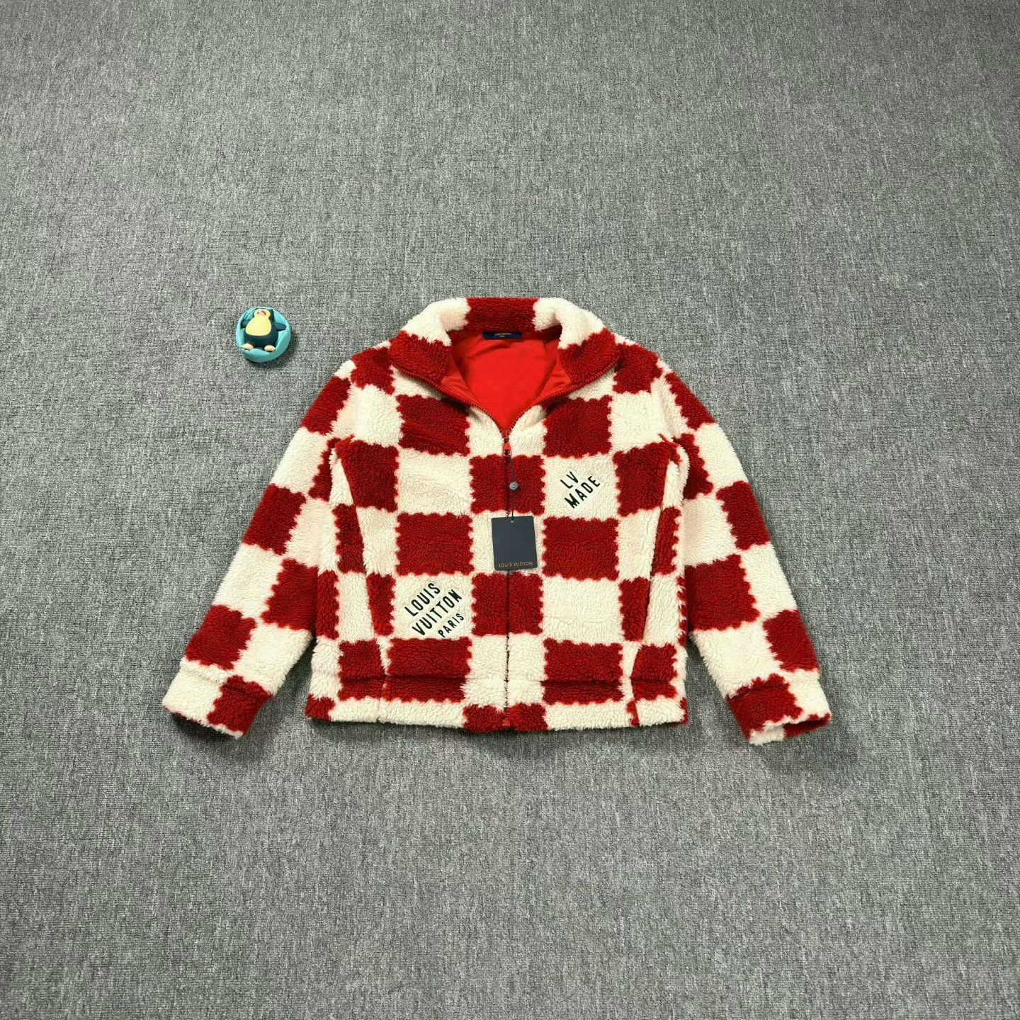 Louis Vuitton LV Nigo Red and White Teddy Fleece Jacket Size US L / EU 52-54 / 3 - 1 Thumbnail
