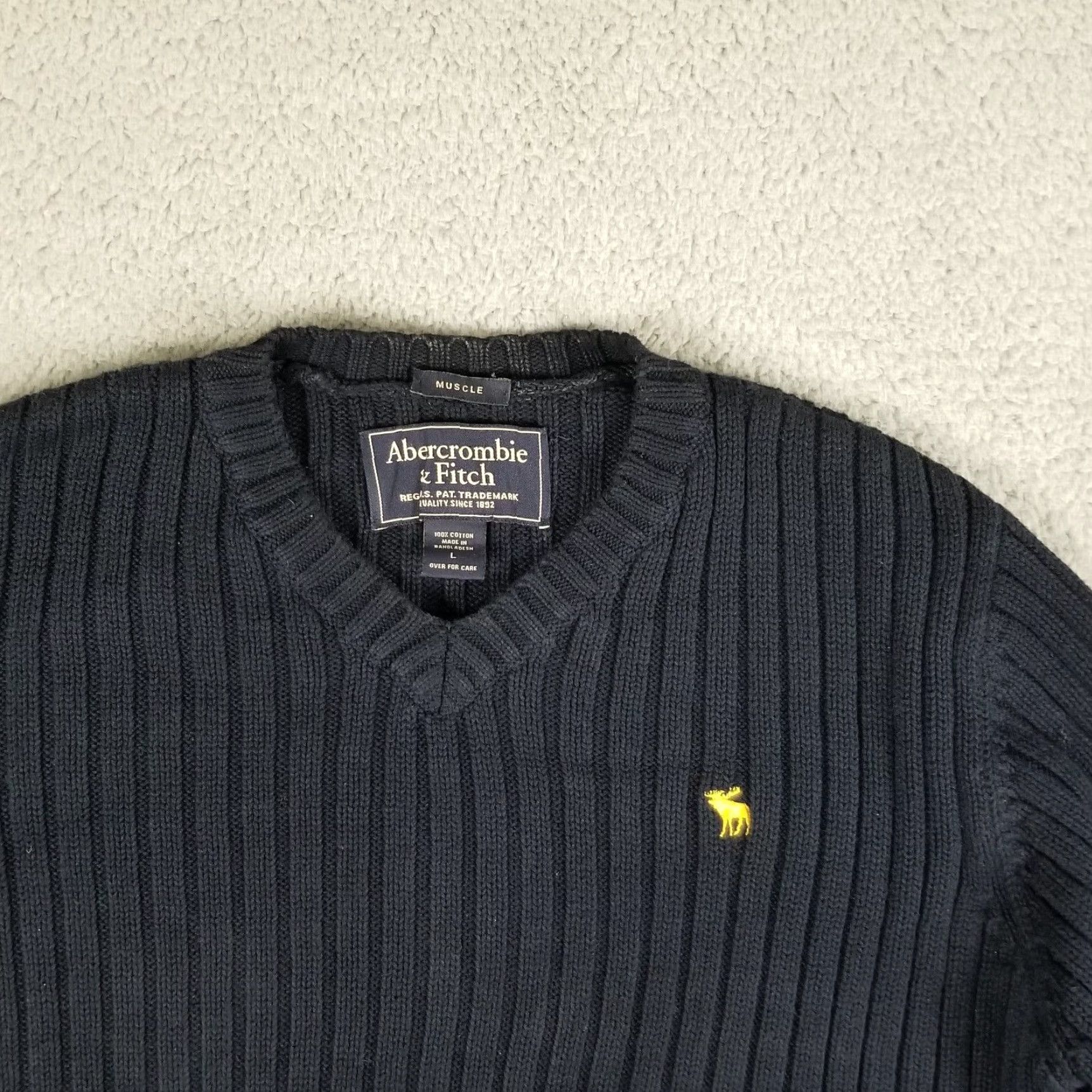 Abercrombie & Fitch Abercrombie & Fitch Sweater Women Large V-Neck Black Ribbed Moose Pullover Knit Long Sleeve Size L / US 10 / IT 46 - 2 Thumbnail