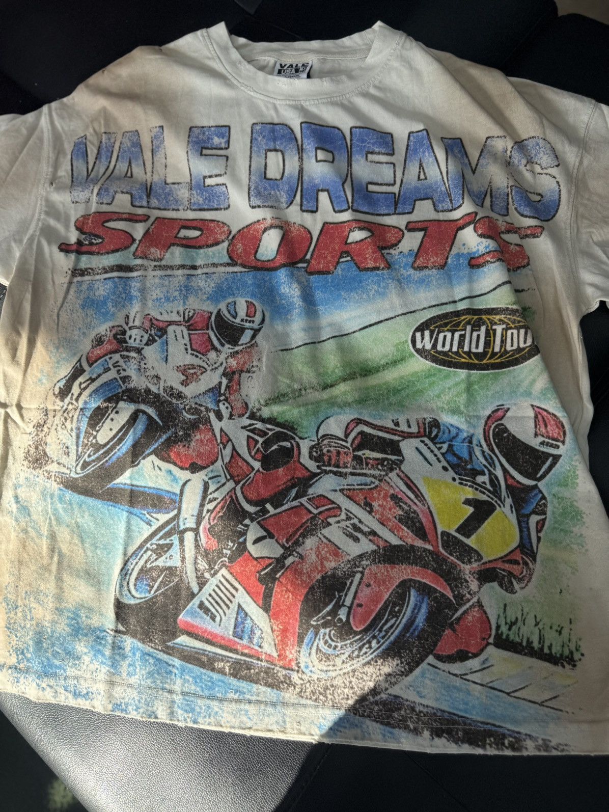 Vale Valley World Tour Racing Hoodie Size L (NEW) Size US L / EU 52-54 / 3 - 5 Thumbnail