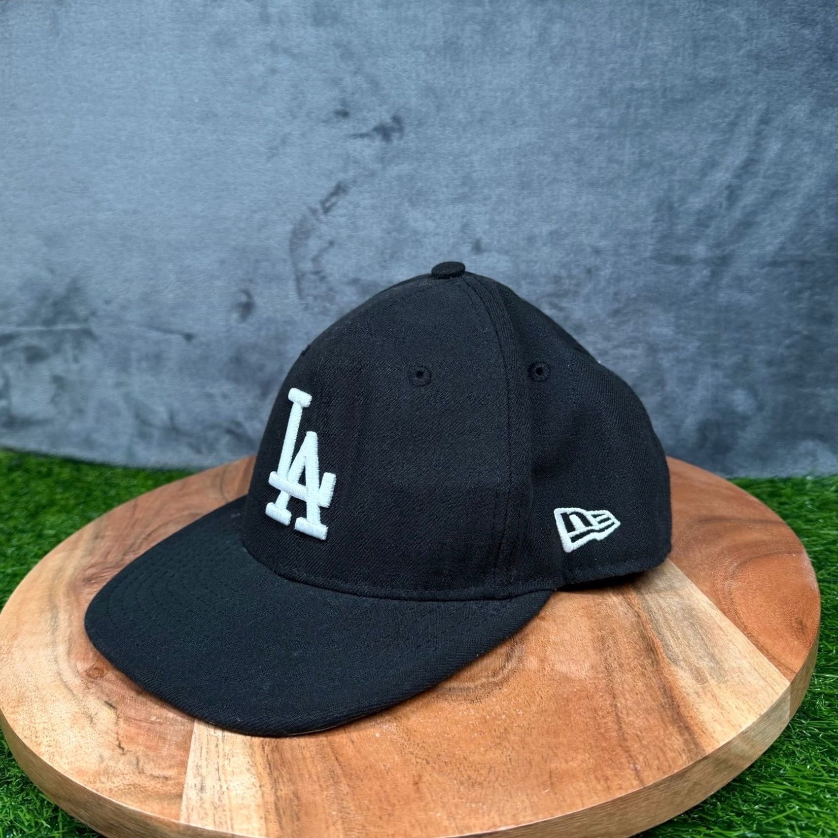 New Era VINTAGE? No — New Era Los Angeles Dodgers Hat Snapback One Size Mens Black Cotton Solid 9FIFTY Adjustable Baseball Cap Dodgers MLB Streetwear Size ONE SIZE - 2 Thumbnail