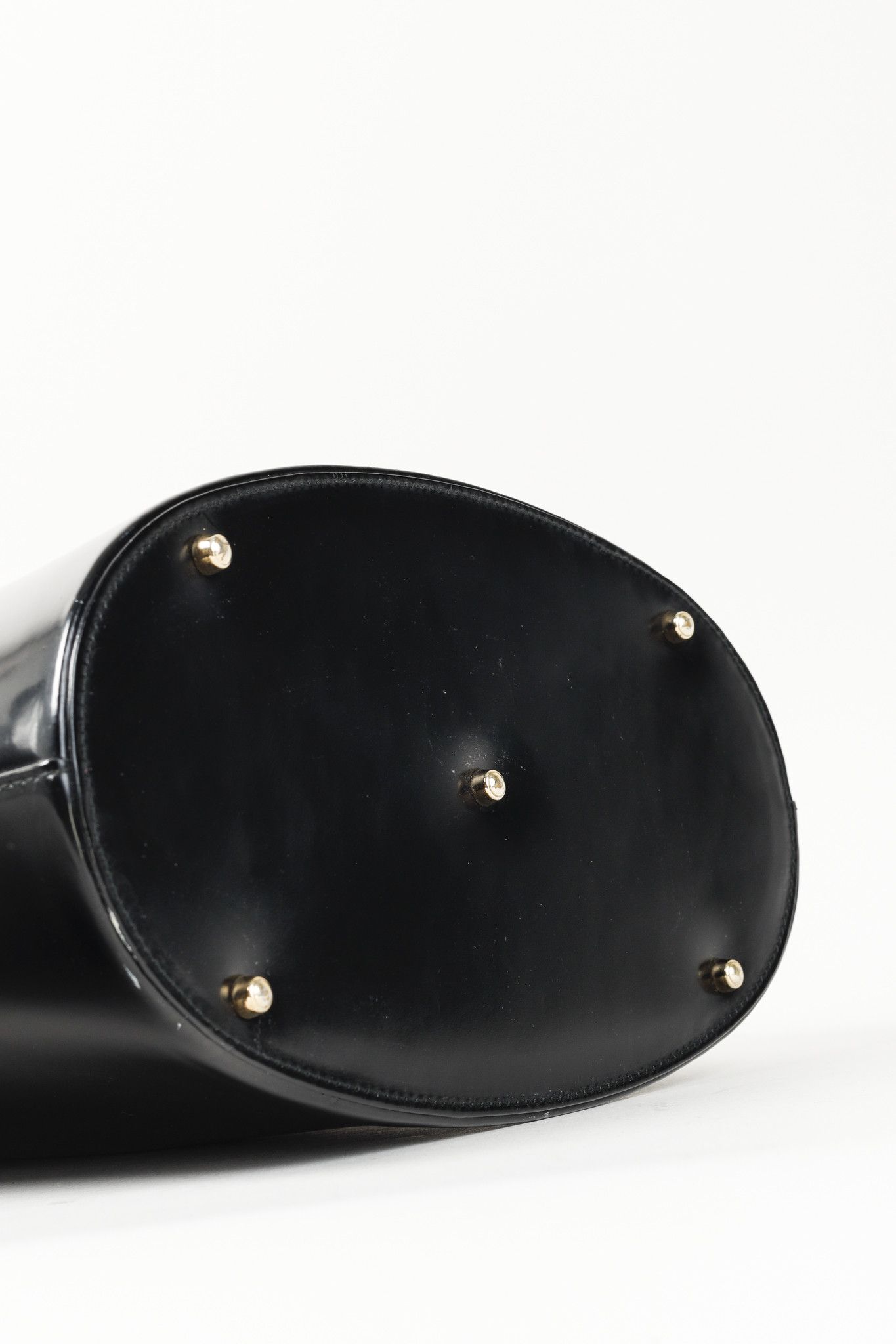 Gucci Gucci Tom Ford Era Patent Leather G-Hardware Bucket Bag Size ONE SIZE - 5 Thumbnail