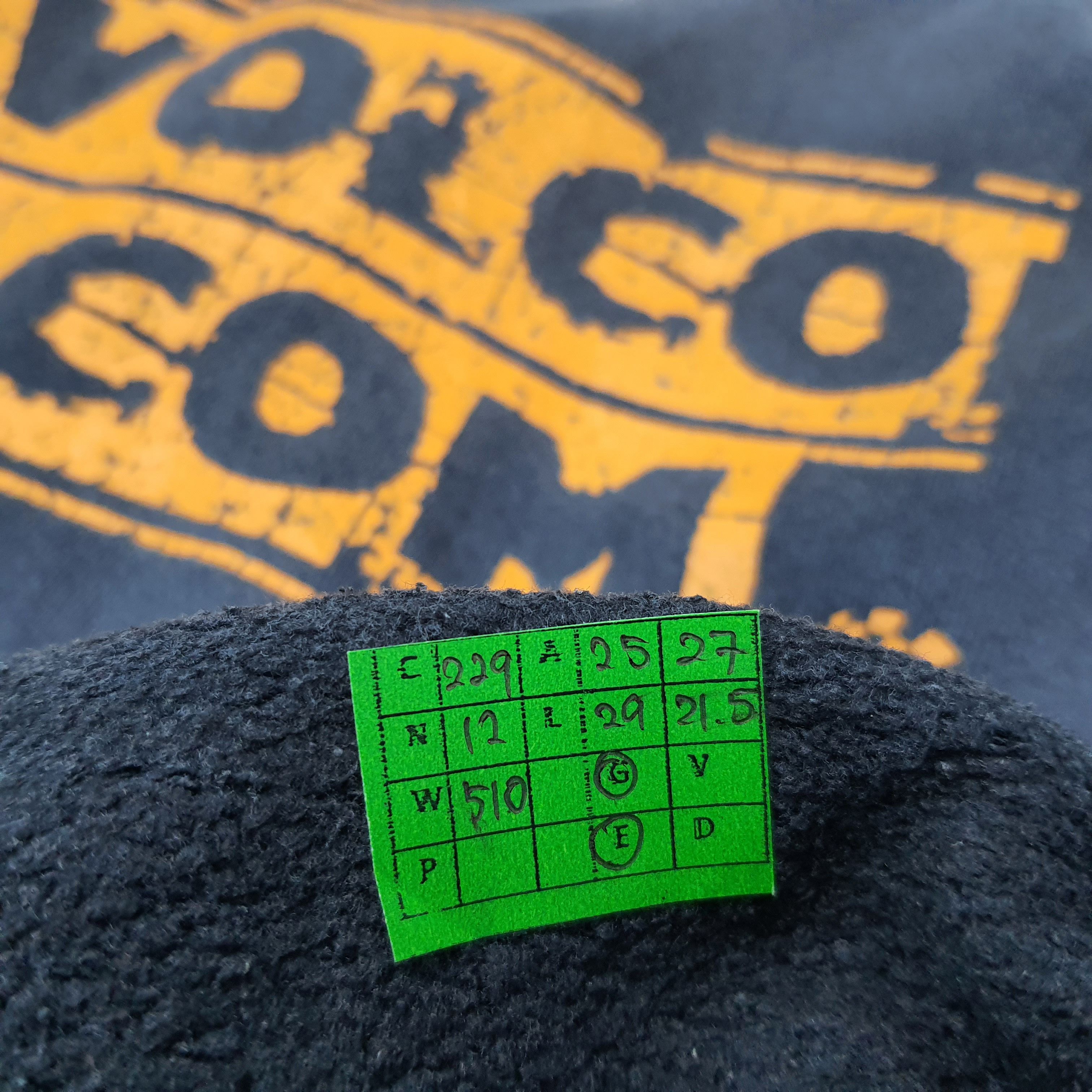 Japanese Brand × Volcom Vintage Volcom Streetwear Sweatshirts C229N12 Size US XL / EU 56 / 4 - 9 Thumbnail