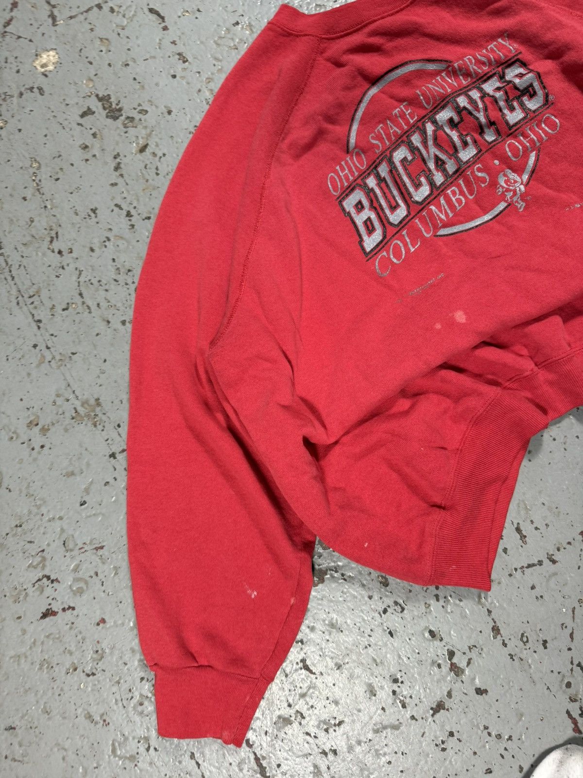 NCAA Vintage Distressed Sun Faded Ohio State Buckeyes Sweater Size US XL / EU 56 / 4 - 4 Thumbnail
