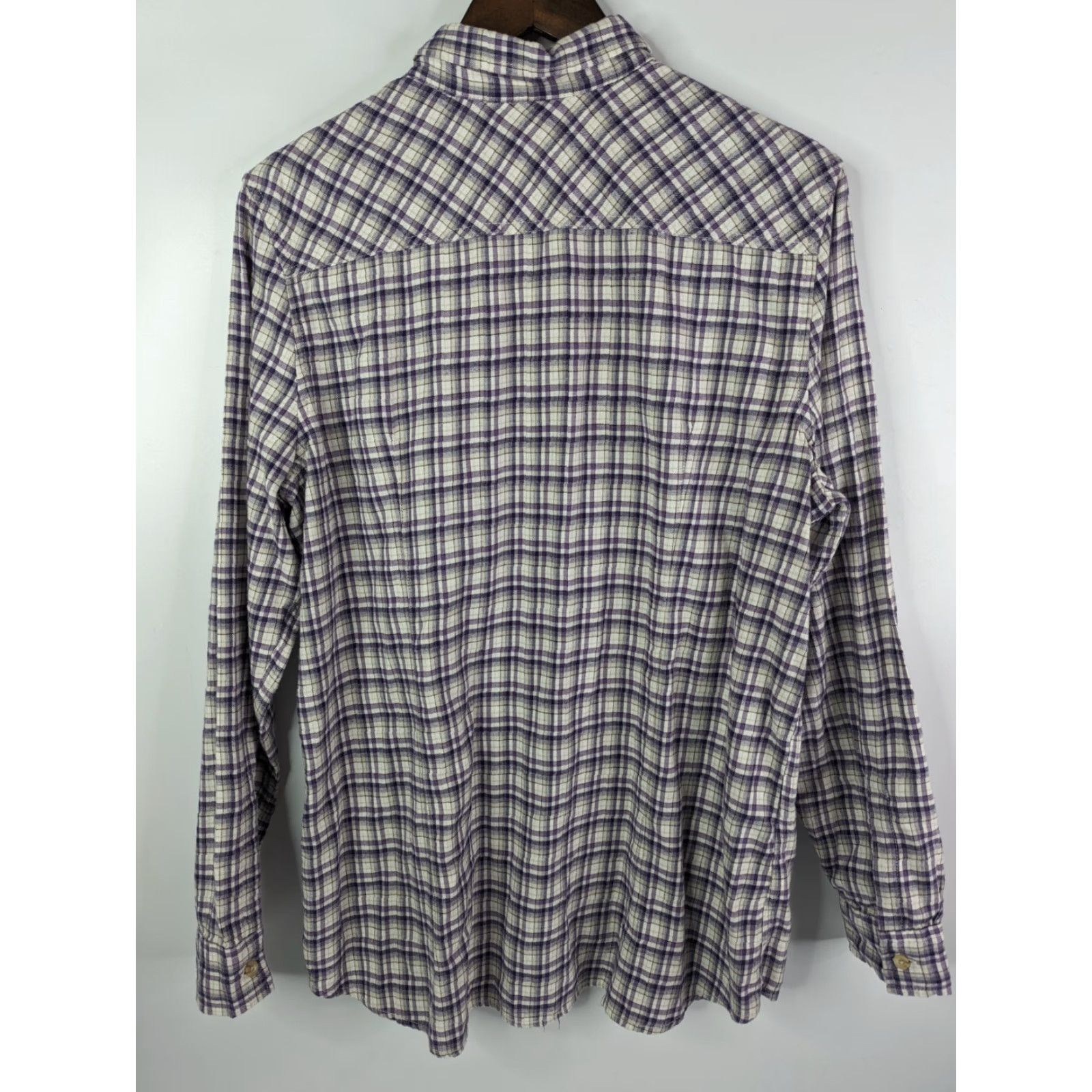 Eddie Bauer **Eddie Bauer Womens Button-Up Long Sleeve Plaid Shirt Size XL Purple** User: Eddie Bauer Womens Button-Up Long Sleeve Plaid Shirt Size XL Purple Size XL / US 12-14 / IT 48-50 - 4 Thumbnail