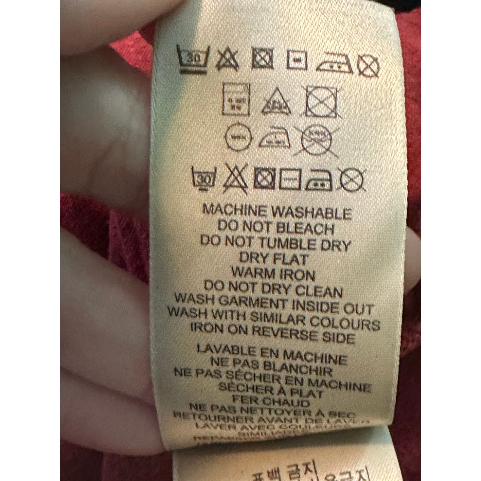 Burberry Burberry red circular logo short sleeves t shirt size Medium Size US M / EU 48-50 / 2 - 5 Thumbnail
