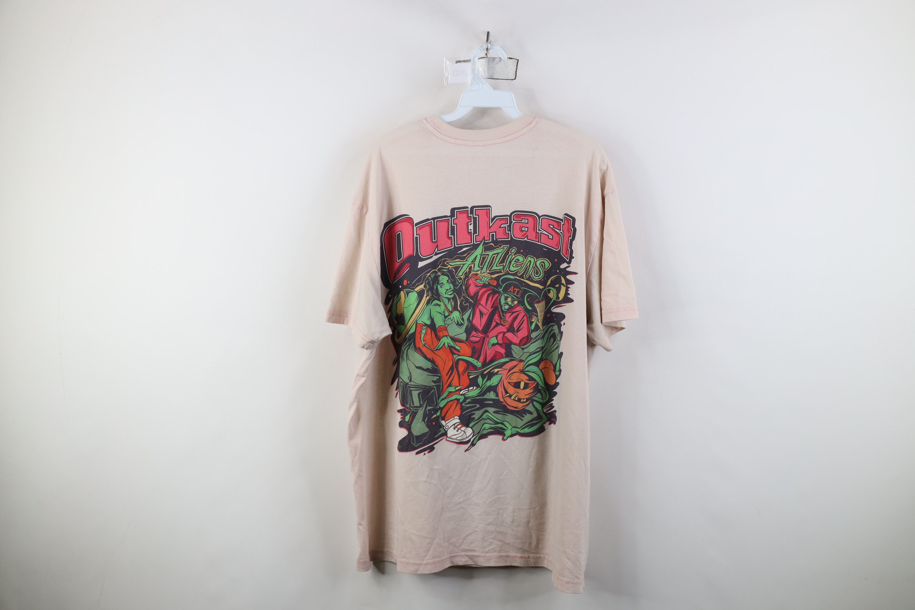 Vintage Y2K Streetwear Outkast Band Short Sleeve T-Shirt Pink Size US XL / EU 56 / 4 - 12 Thumbnail