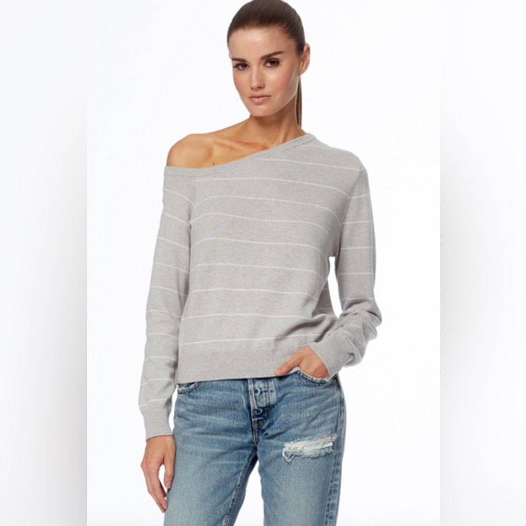 360Cashmere NEW 360 Cashmere Diane Off The Shoulder Sweater Size S Size S / US 4 / IT 40 - 1 Thumbnail