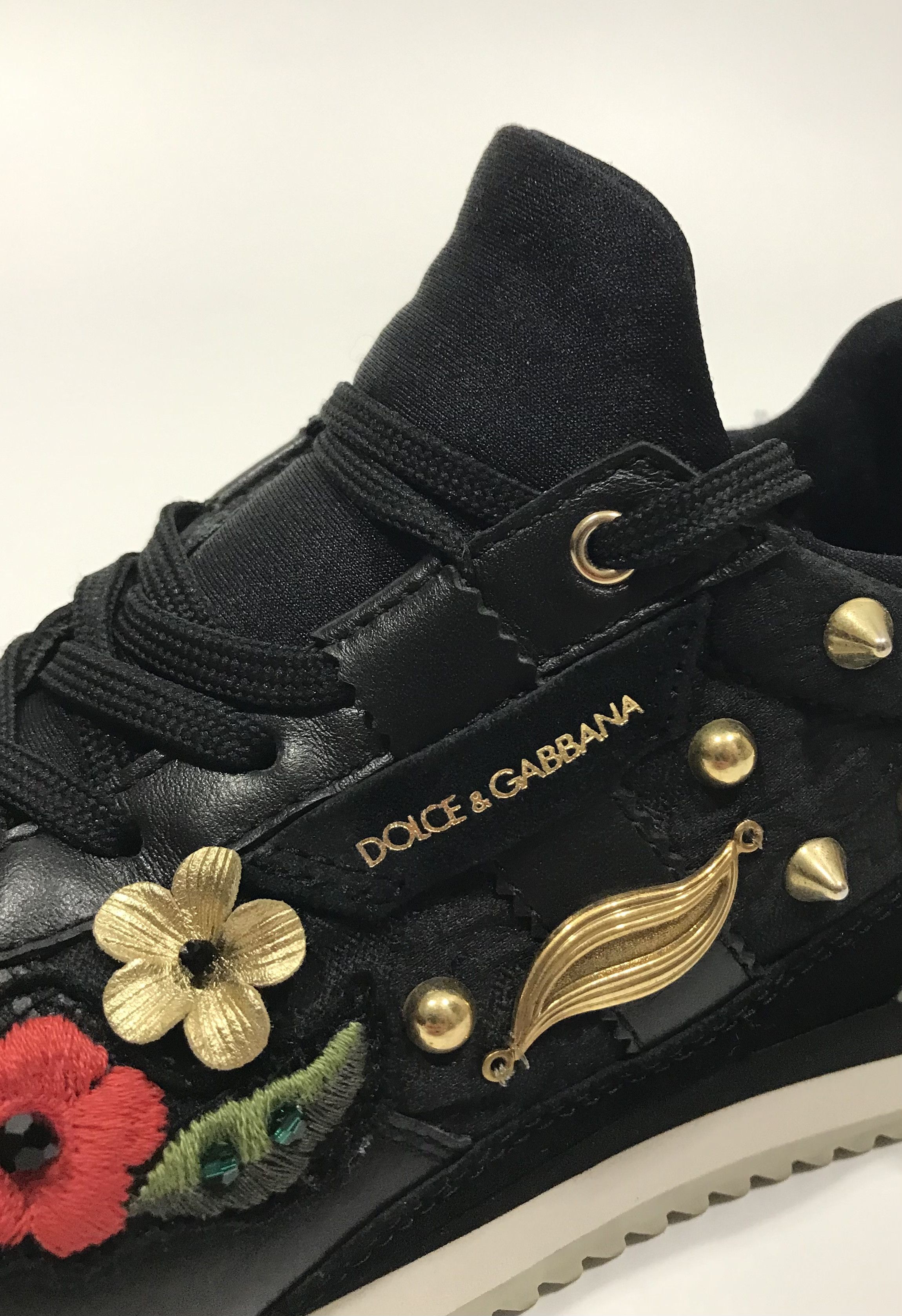 Dolce & Gabbana Dolce & Gabbana Flower Embroidered Studded Sneakers Size 36 Size US 6 / IT 36 - 7 Thumbnail
