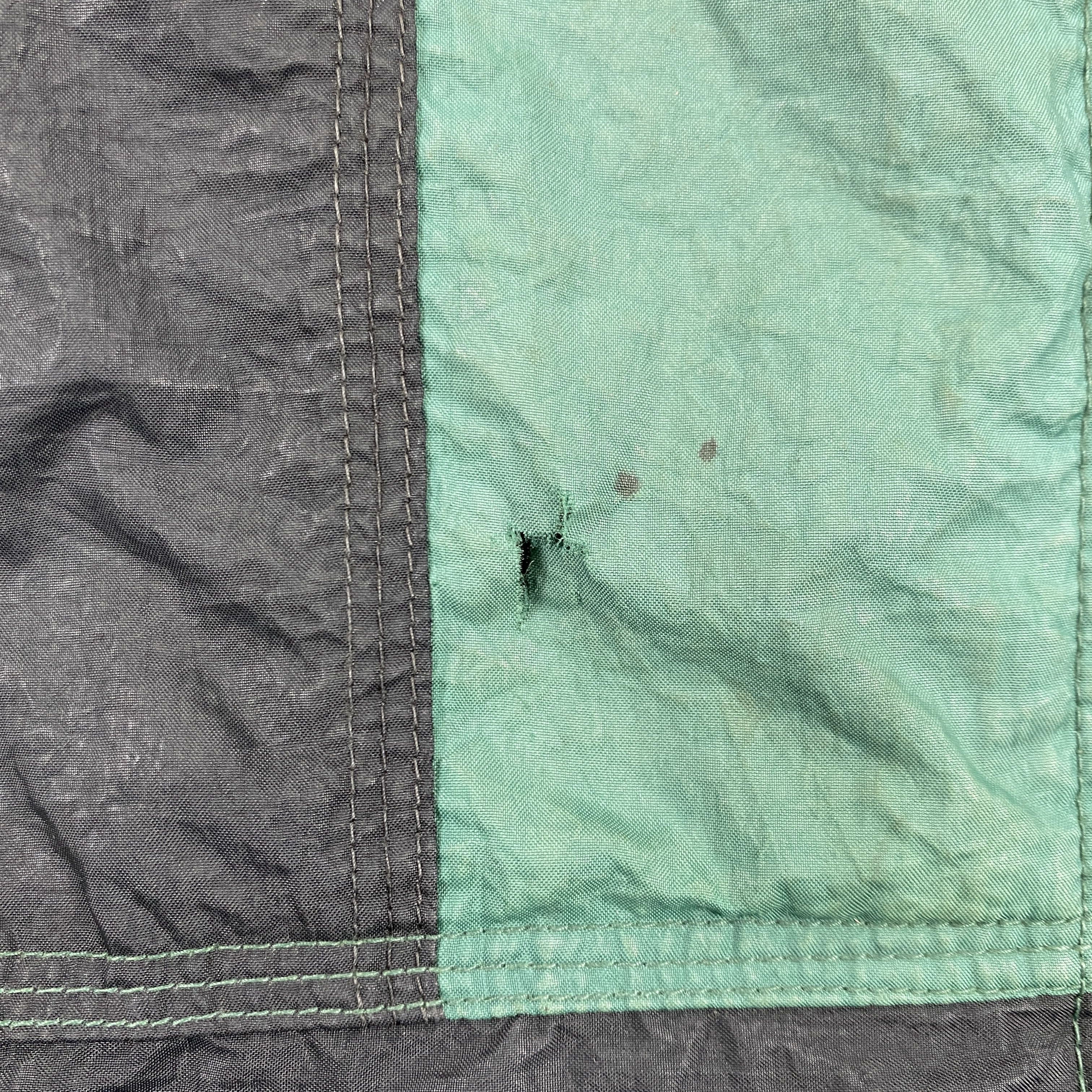 Japanese Brand Vintage Nike Distressed Windbreaker Puffer Jacket- J374 Size ONE SIZE - 11 Thumbnail