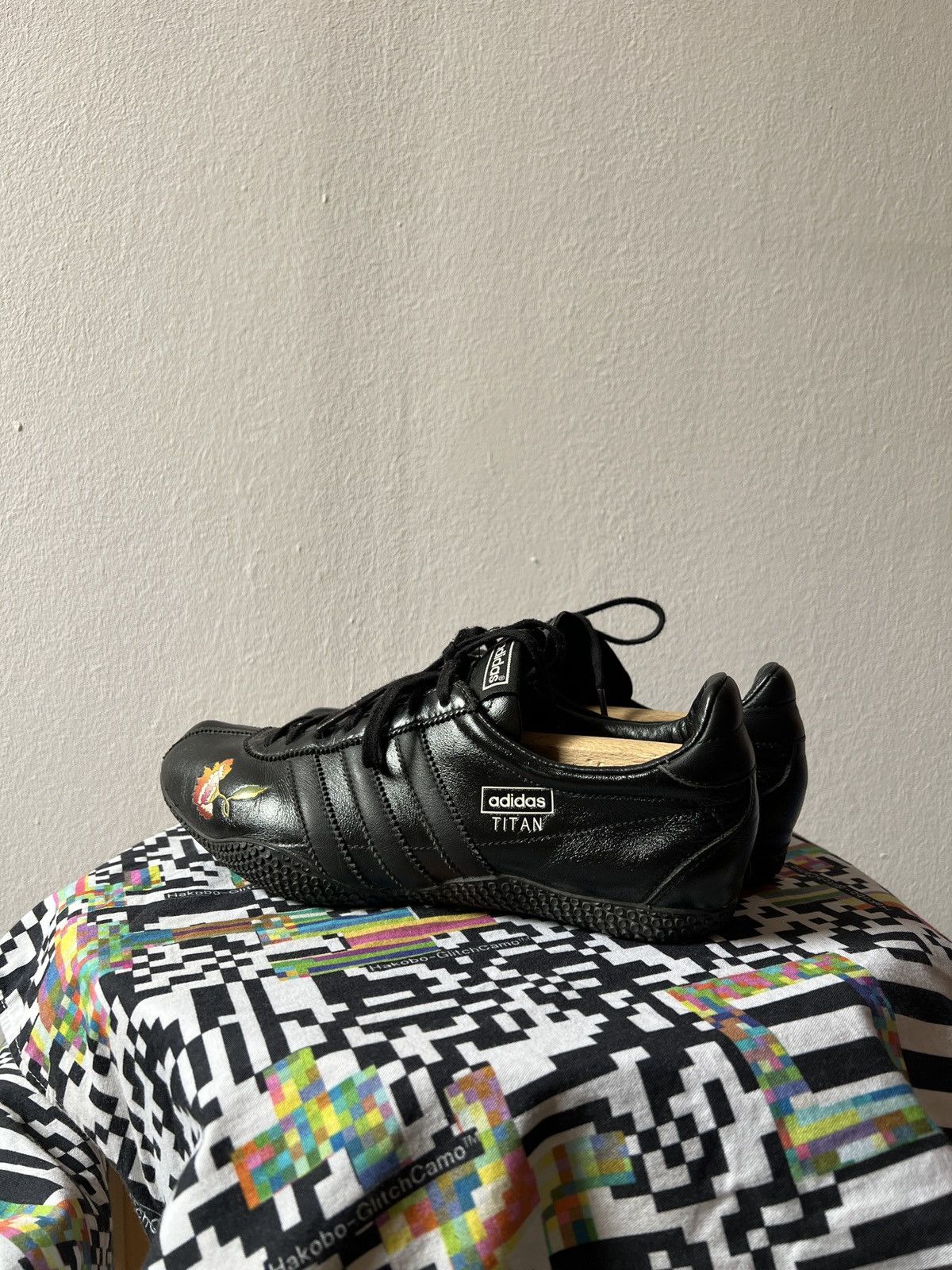 Adidas Rare Black Leather Adidas Titan Y2K City Series Puma Cat Size US 9 / EU 42 - 2 Thumbnail
