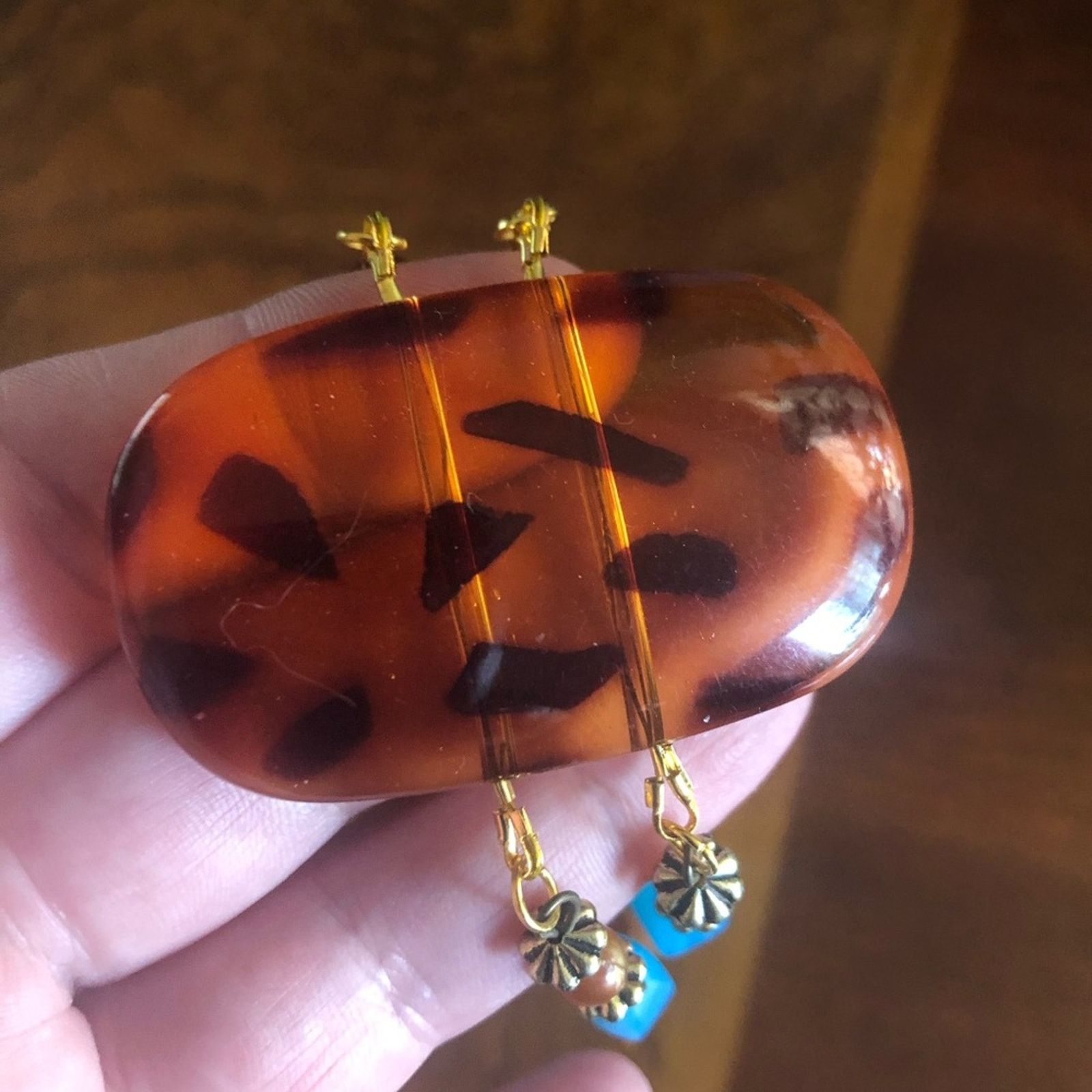 Handmade Handcrafted genuine stone faux tortoise medallion necklace Size ONE SIZE - 8 Thumbnail