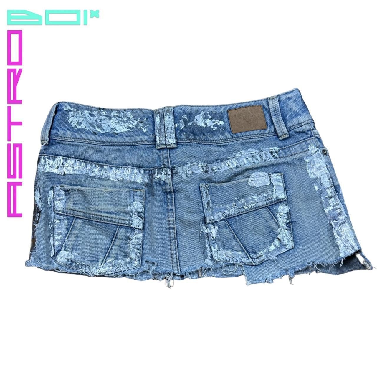 American Eagle Outfitters ASTROBOI* BLUE DENIM MINI SKIRT WITH SILVER PAINT_ SIZE 4 Size 27" / US 4 / IT 40 - 4 Thumbnail