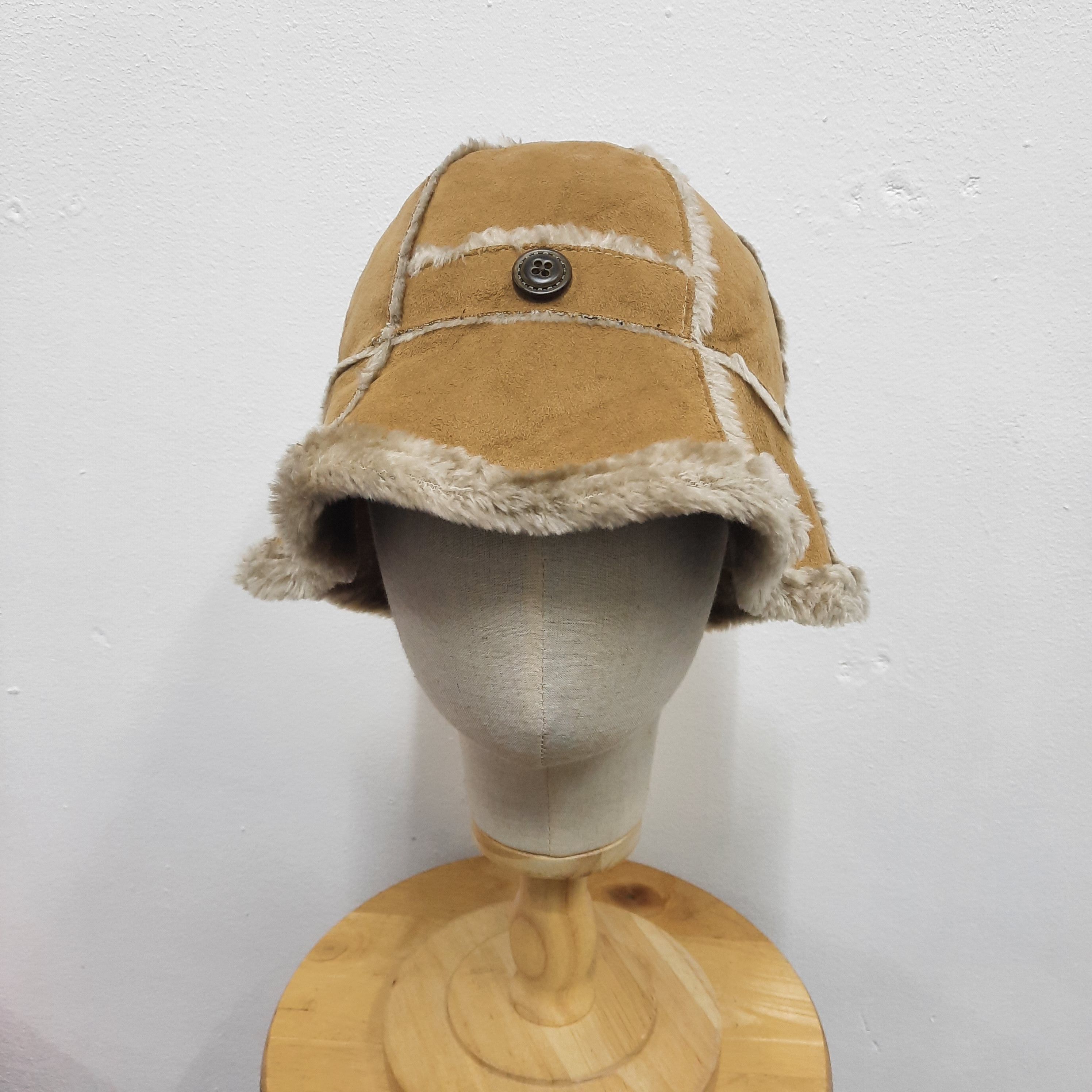 Japanese Brand 🏔 Japanese brand alpha cube patchwork daisy hat Size ONE SIZE - 2 Thumbnail