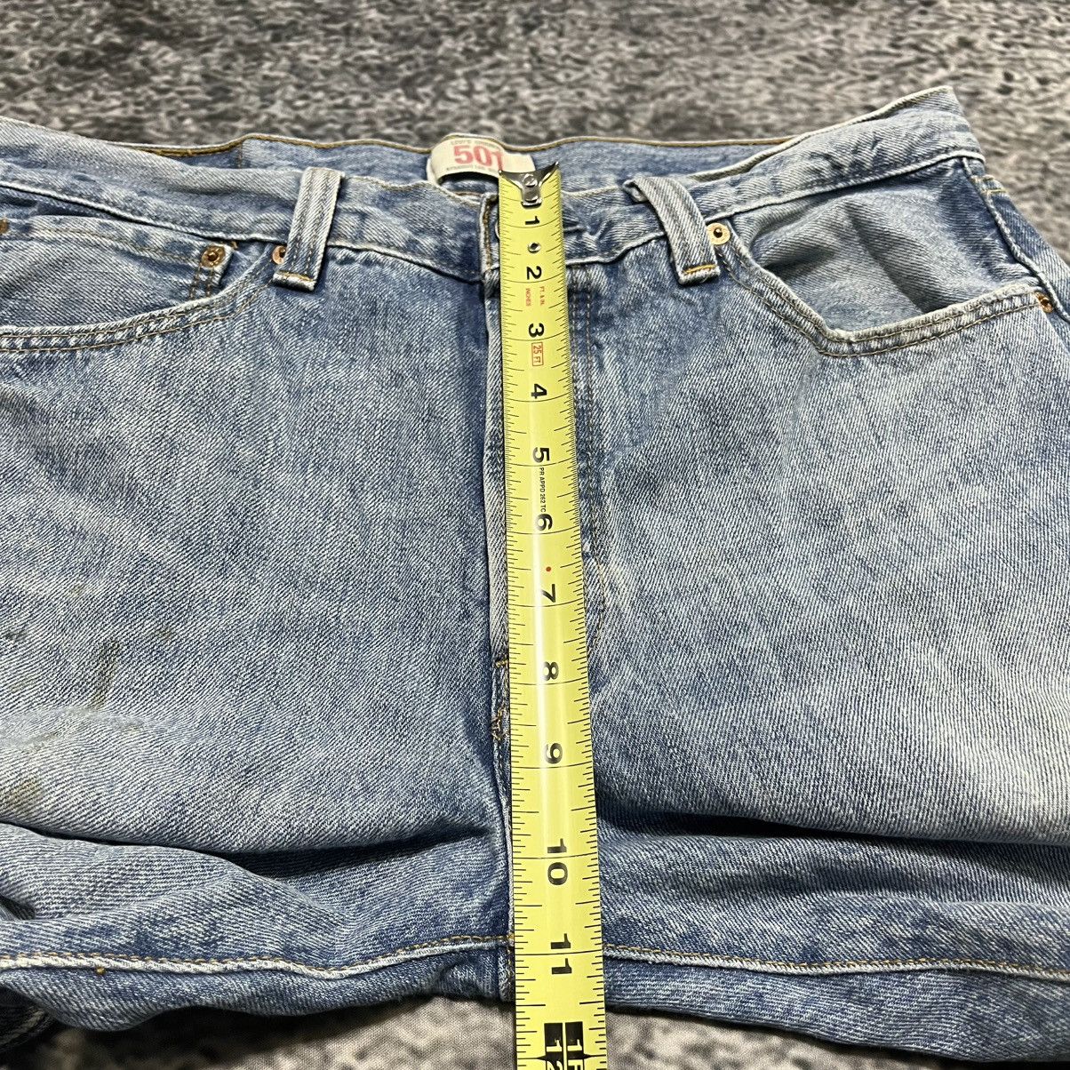 Levi's Vintage Levi's 501 Button Fly Blue Faded Baggy Skater Jeans Size US 34 / EU 50 - 15 Thumbnail