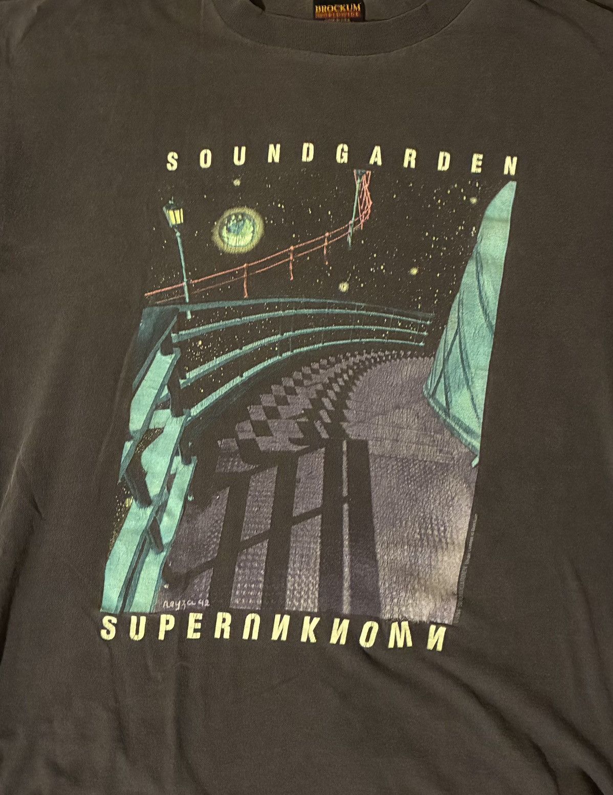 Vintage Vintage Soundgarden Superunknown shirt Size US L / EU 52-54 / 3 - 3 Thumbnail